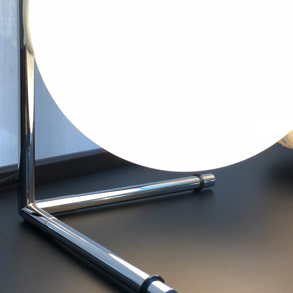 Flos IC Lights Table 2