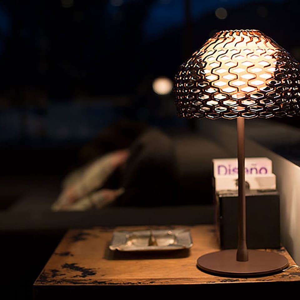 Flos Tatou Table