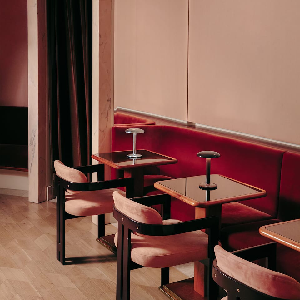 Flos Gustave Residential