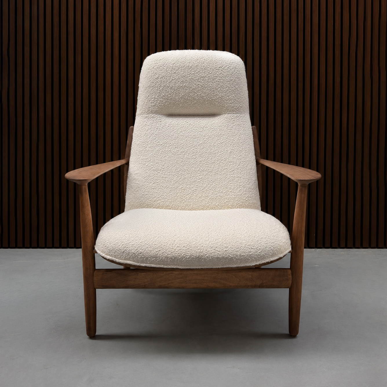 Artisan Nila Lounge High Chair - Karakorum European Walnut