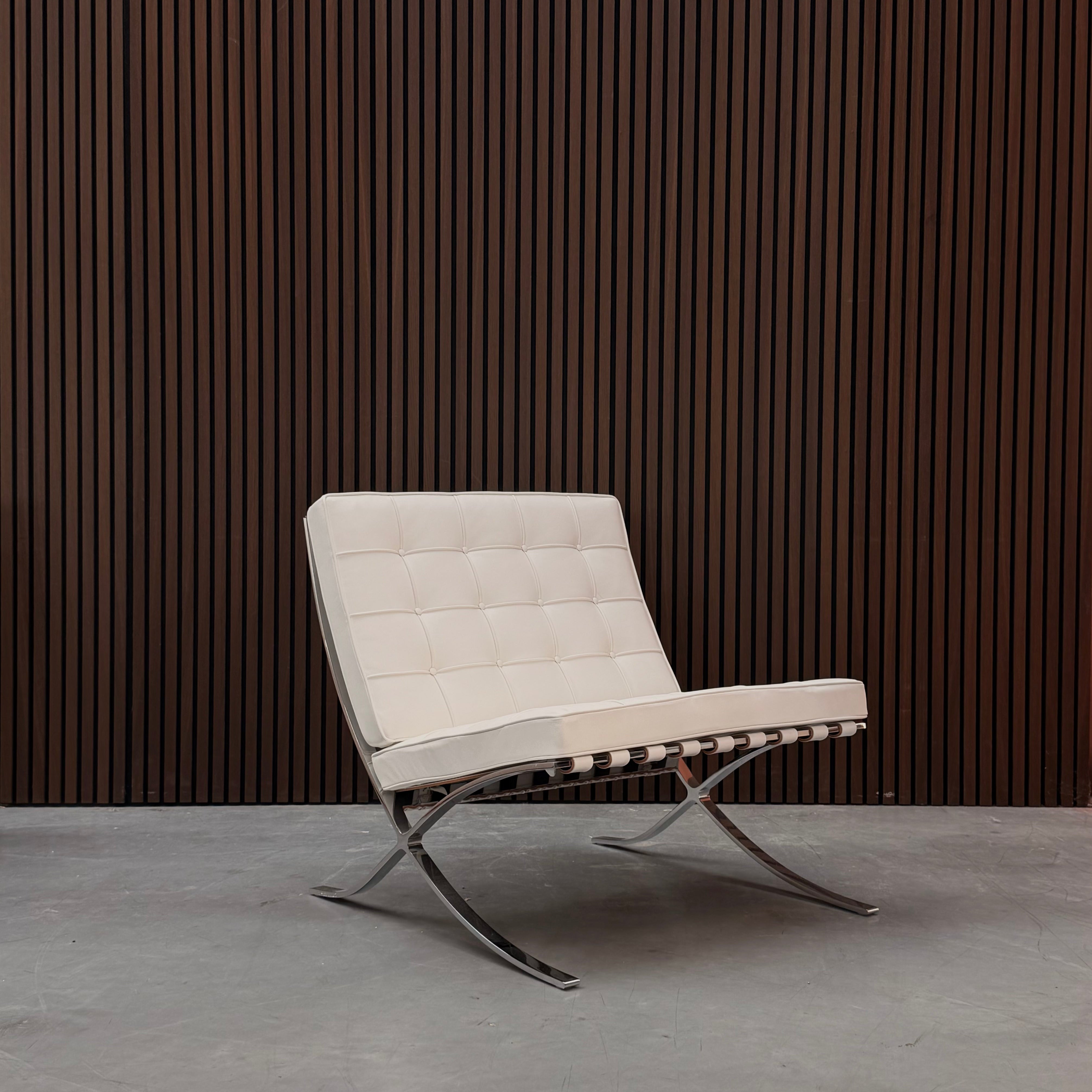 Knoll Barcelona Chair – Volo White Leather (Ex-Display)