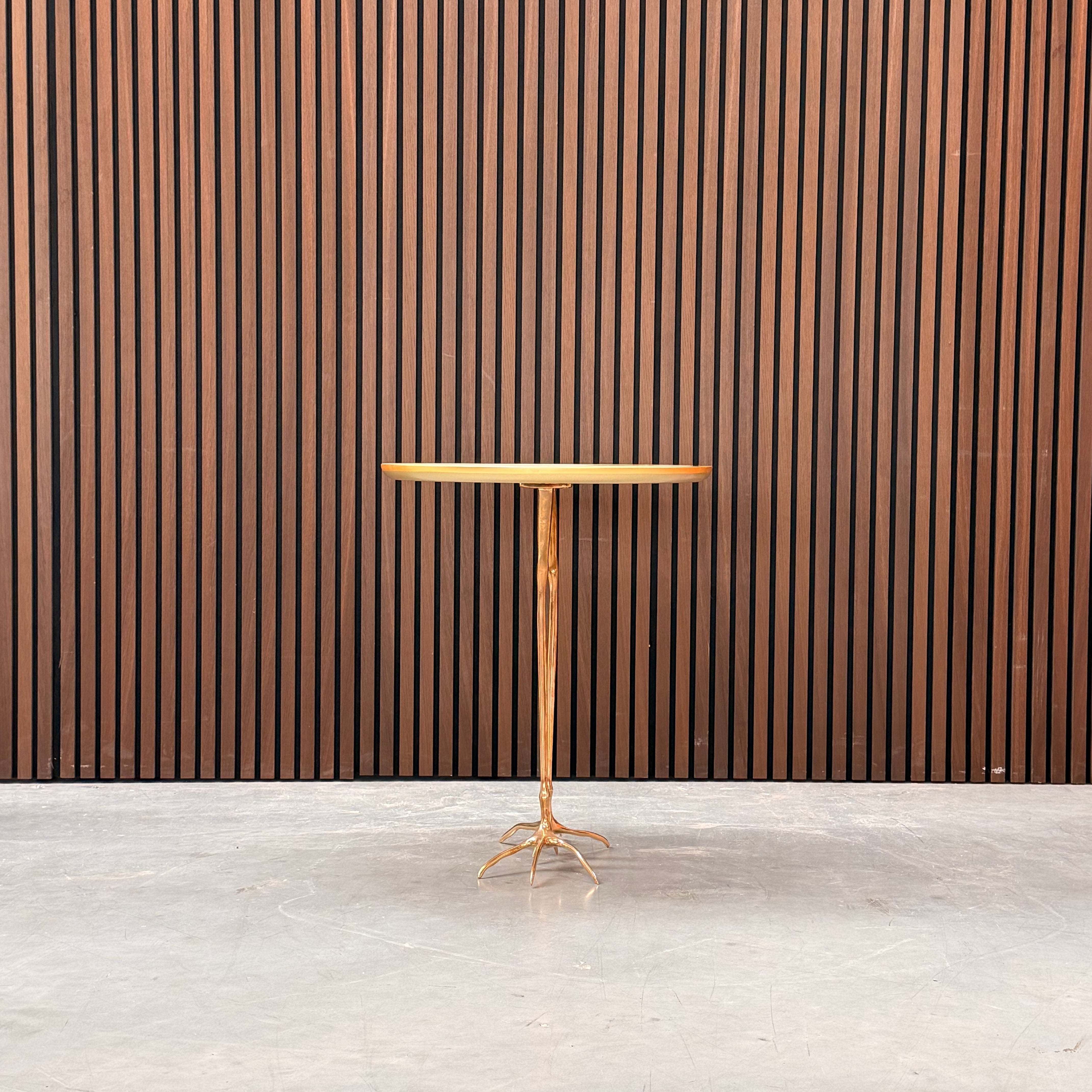 Cassina Traccia Side Table – Meret Oppenheim