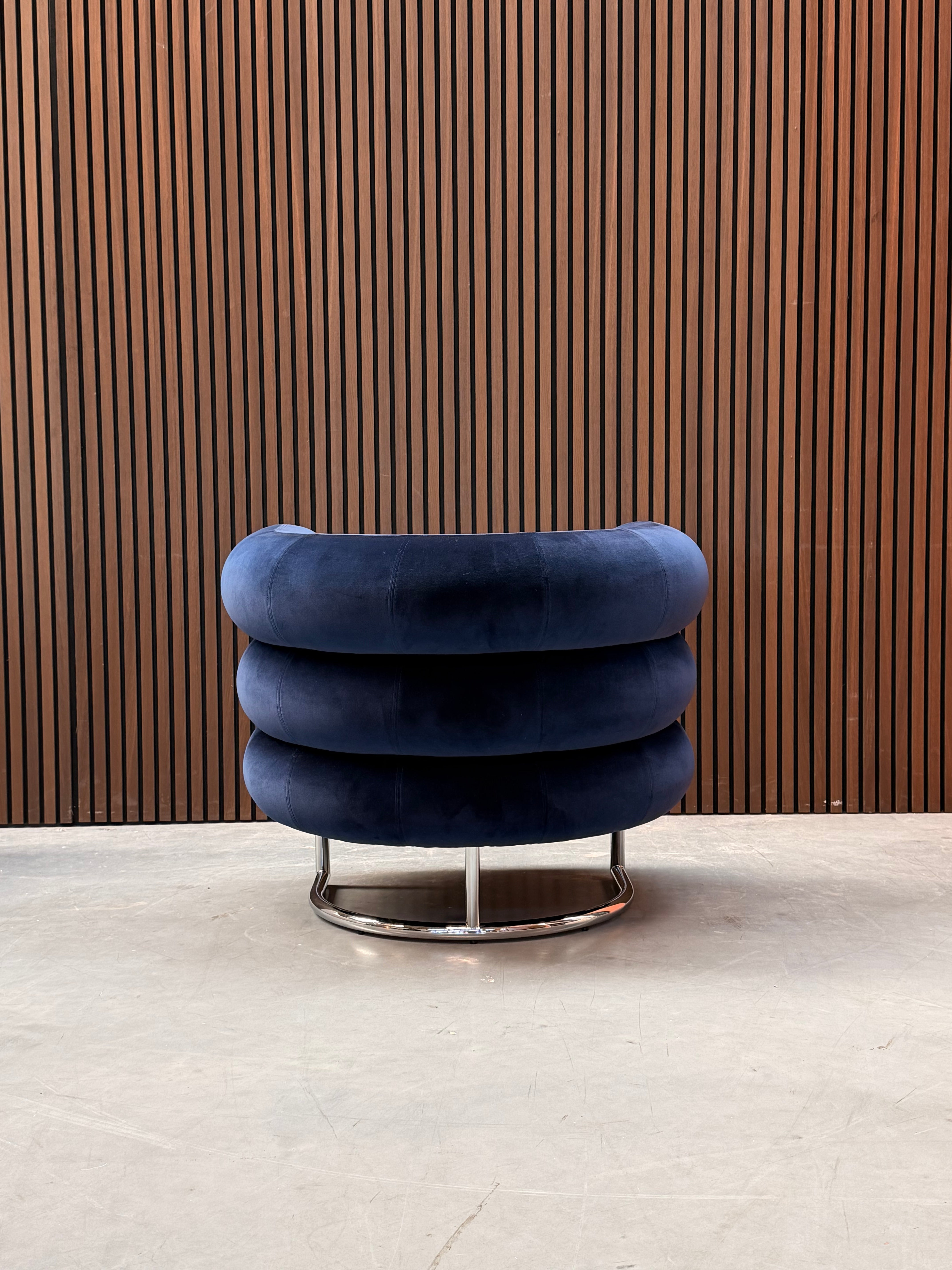 ClassiCon Bibendum Lounge Chair by Eileen Gray