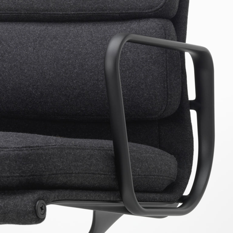 Vitra Aluminium Chair EA 208 armchair black
