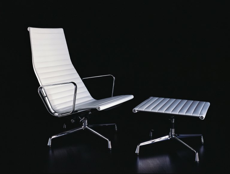 Vitra EA 125 voetenbank