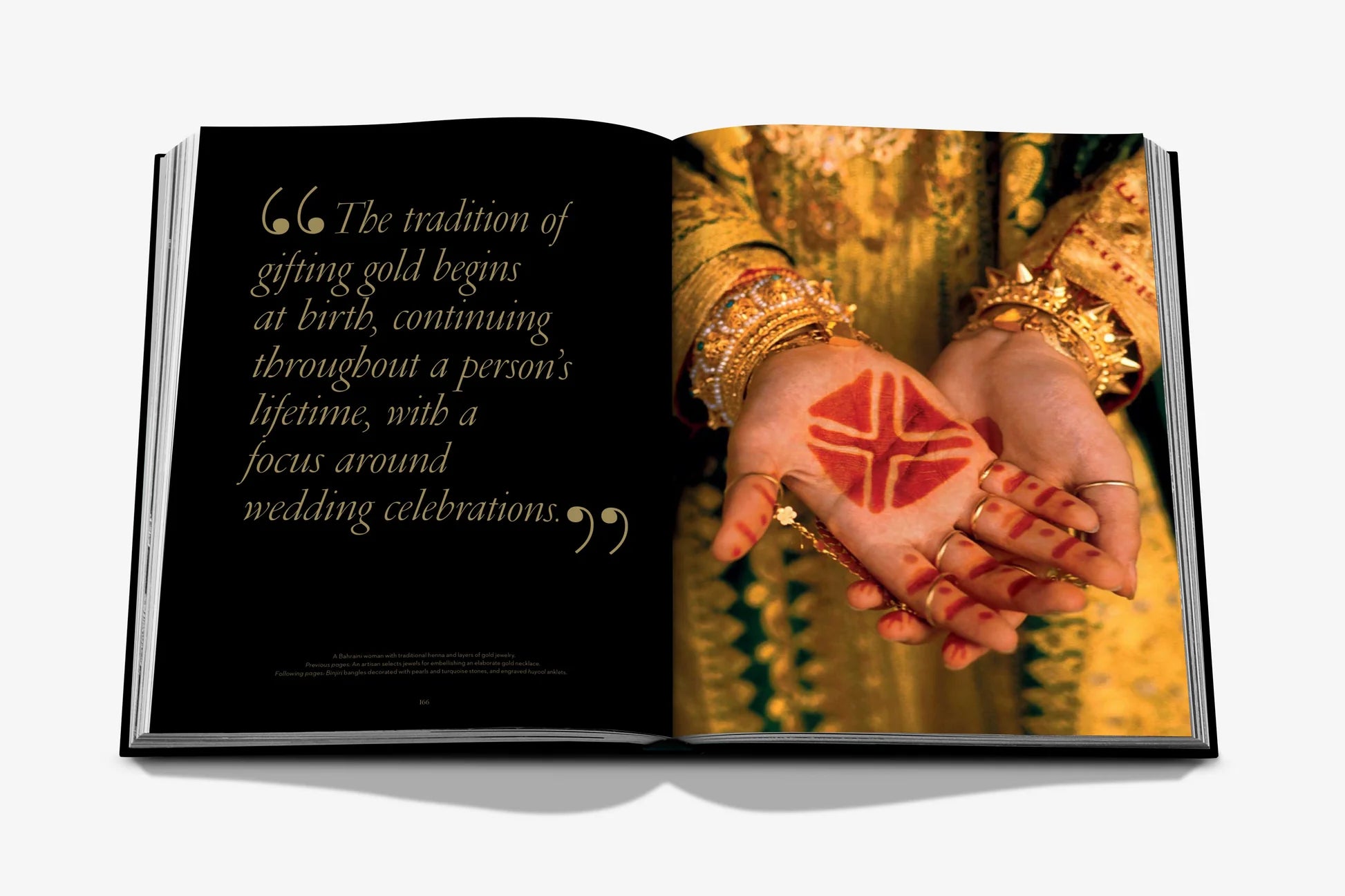 ASSOULINE Bahrain Crafts