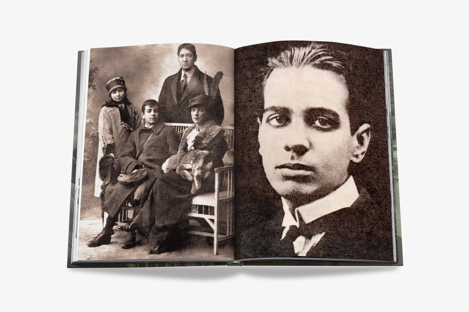 ASSOULINE Jorge Luis Borges & María Kodama: The Infinite Encounter