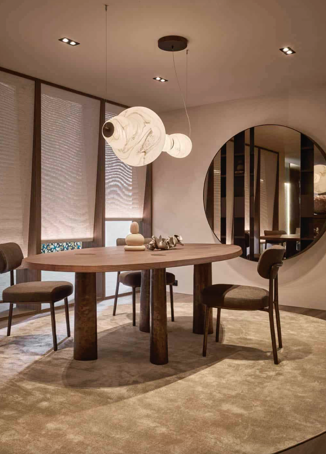Linteloo Charles dining table