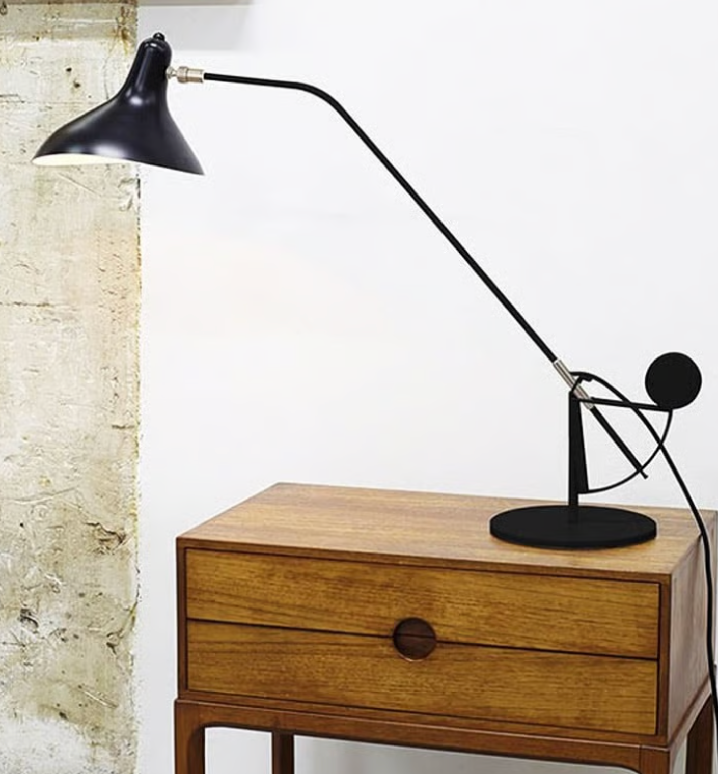 DCW édition Mantis BS3 Table Lamp