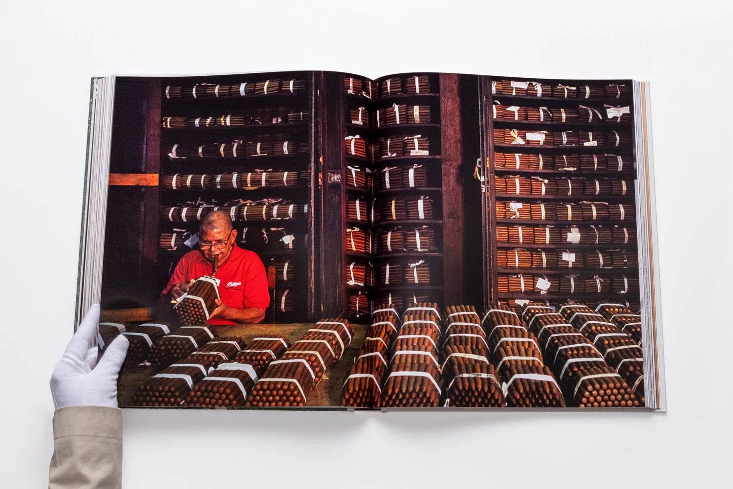 ASSOULINE The Impossible Collection of Cigars
