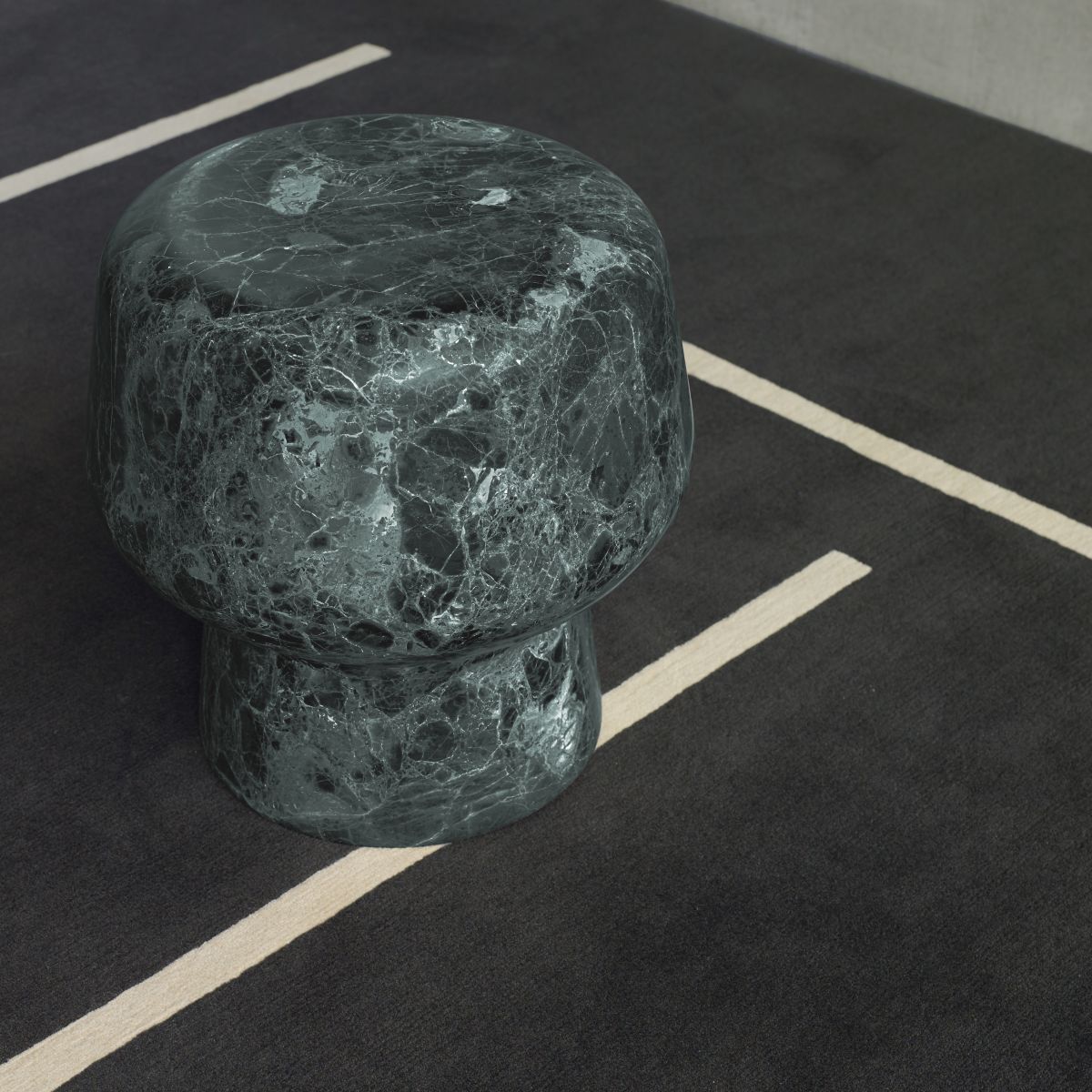 ClassiCon Monolith-bagside