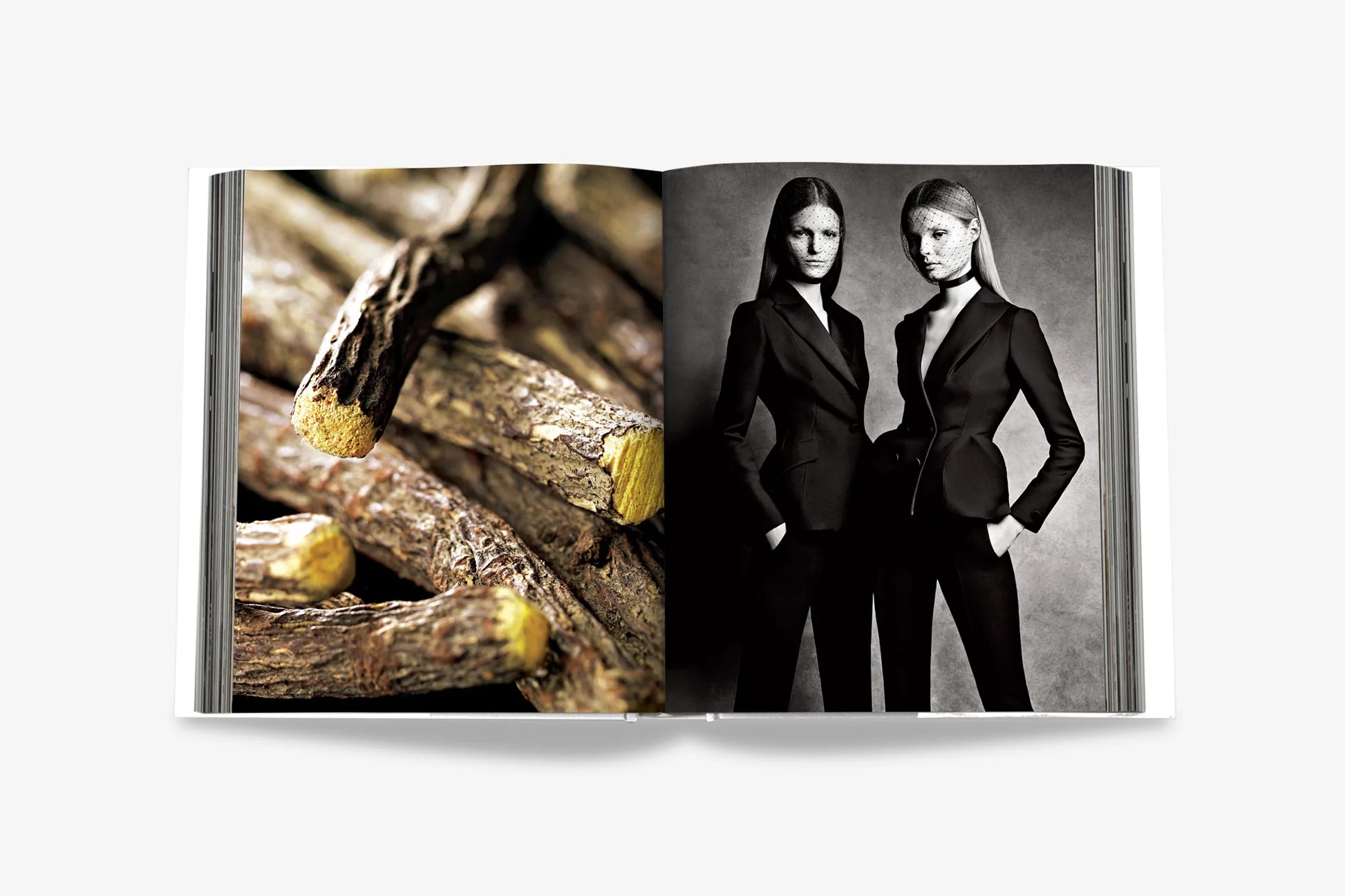 ASSOULINE La Collection Privee Christian Dior Parfum