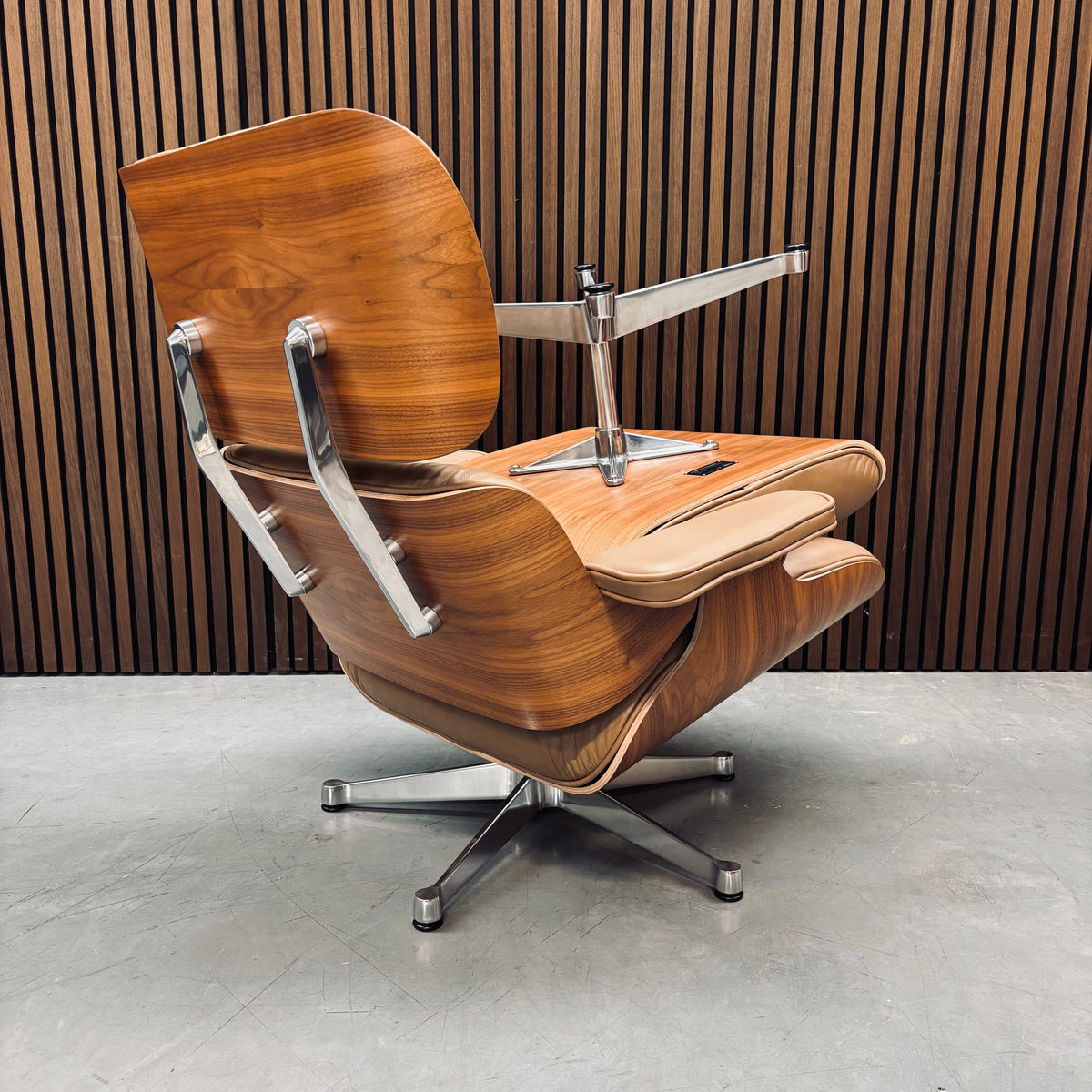 Eames Lounge Chair | Walnut Shell & Ocher Leather