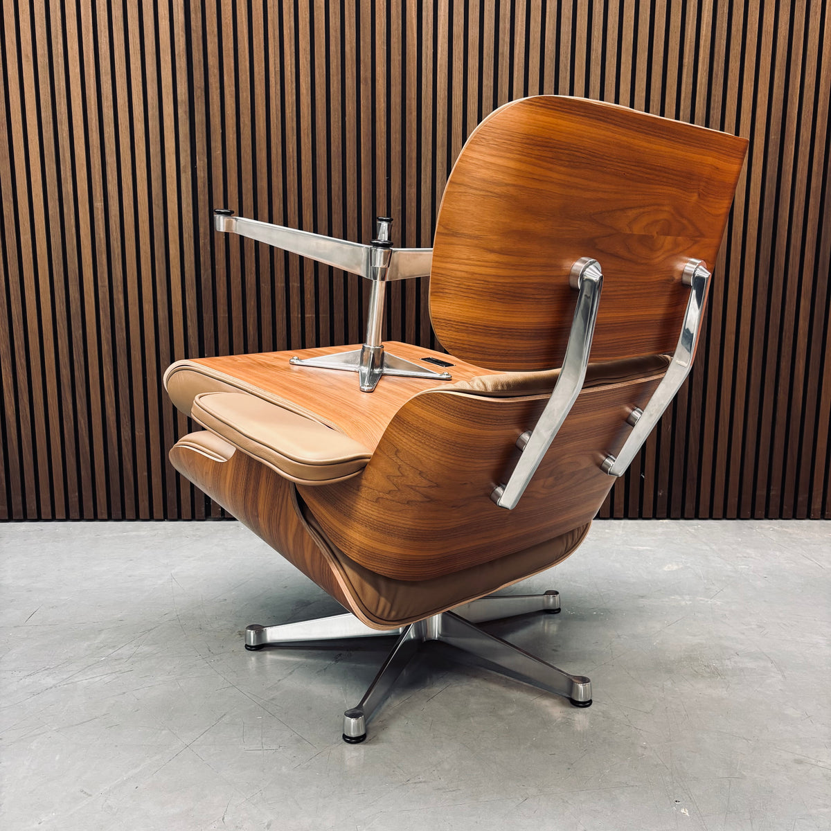 Eames Lounge Chair | Walnut Shell & Ocher Leather