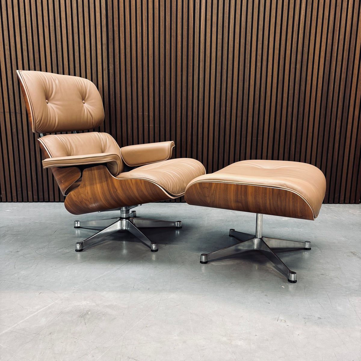 Eames Lounge Chair | Walnut Shell & Ocher Leather