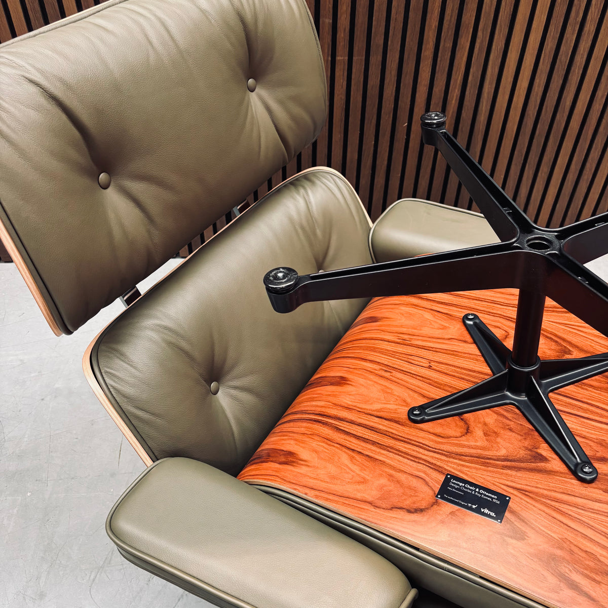 Eames Lounge Chair - Santos Palisander Shell & Khaki Leather
