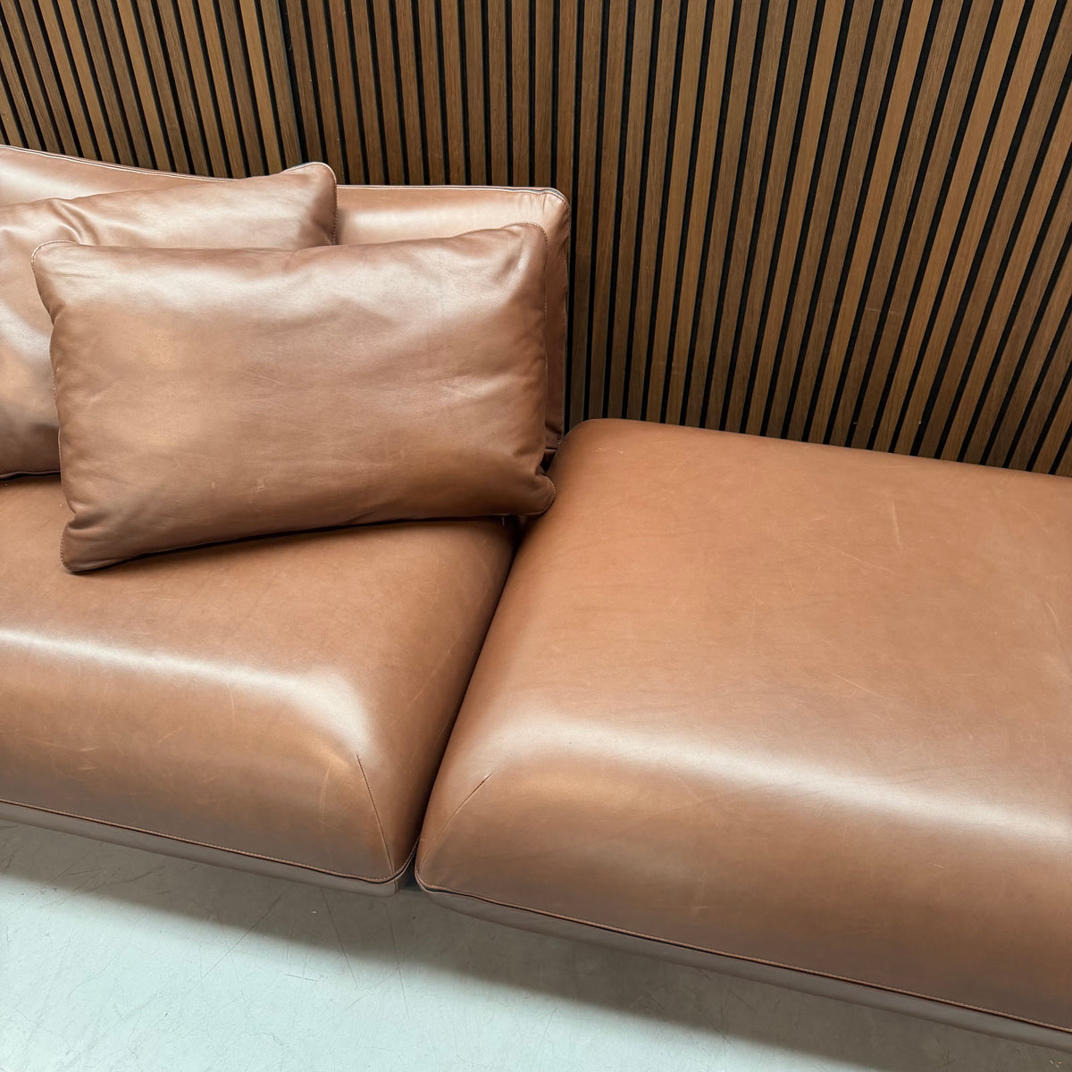 COR Jalis Sofa with Pouf – Brown Leather