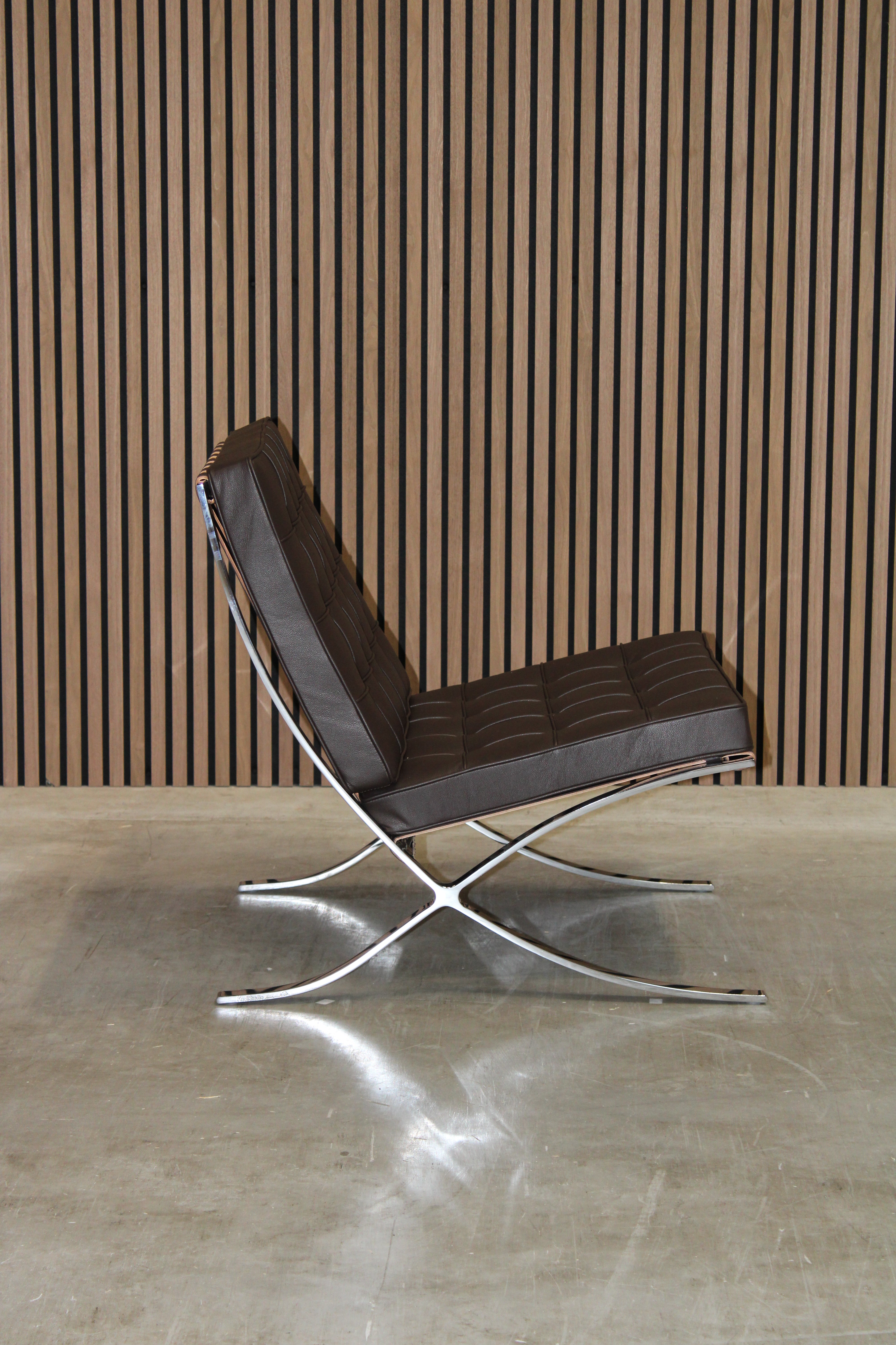 Knoll Barcelona Chair - Volo Leather Chocolate