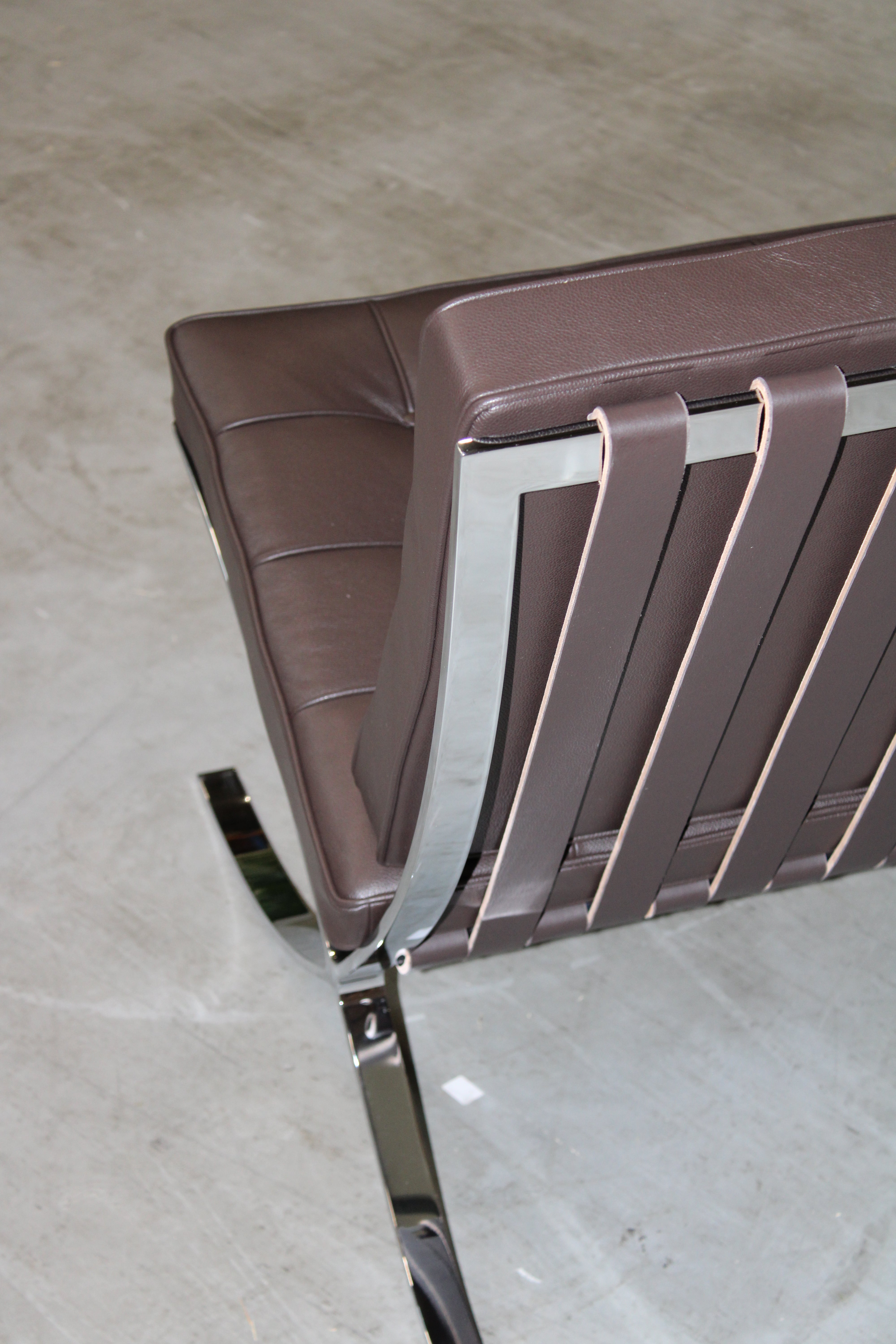 Knoll Barcelona Chair - Volo Leather Chocolate