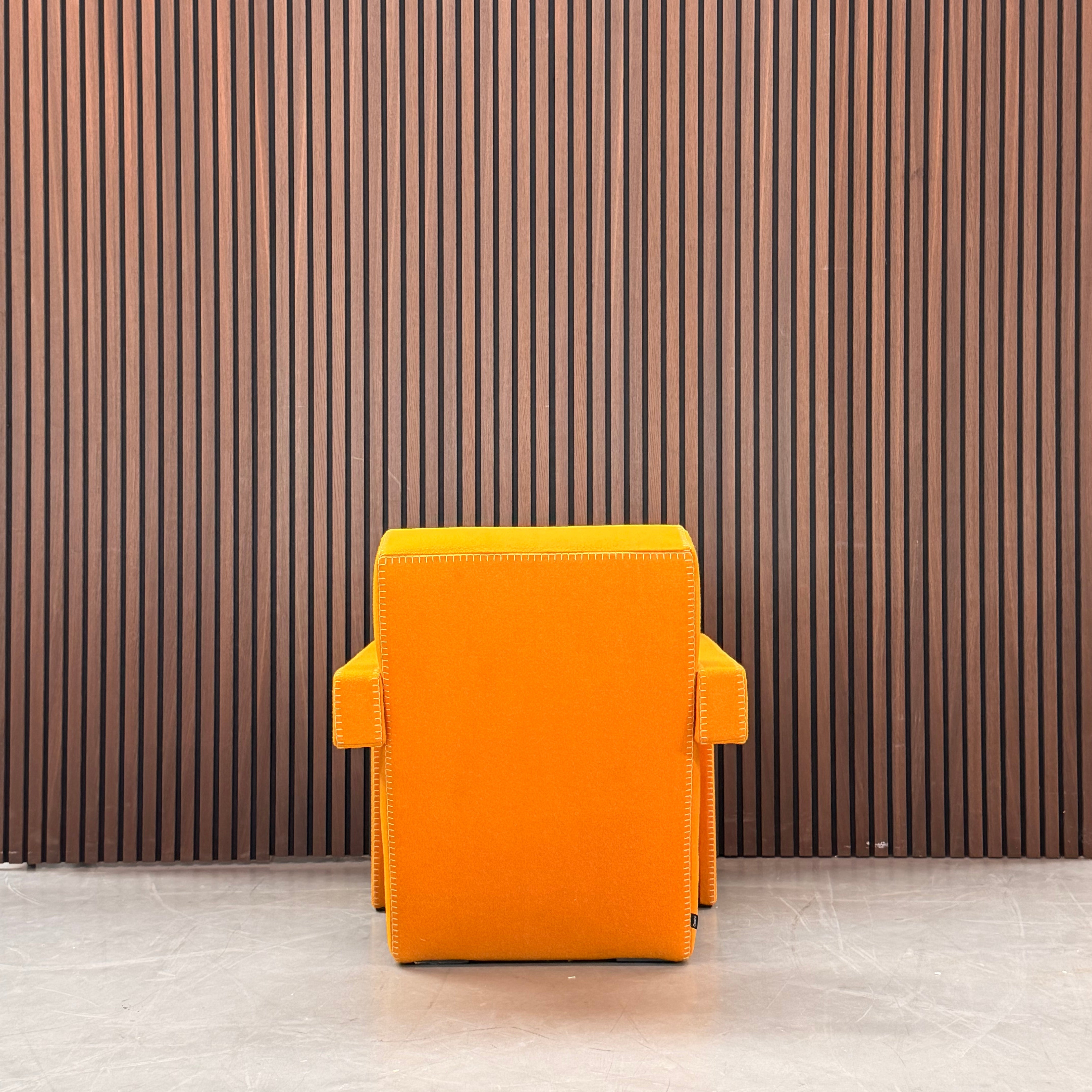 Cassina Utrecht Armchair – Gerrit Rietveld, Orange