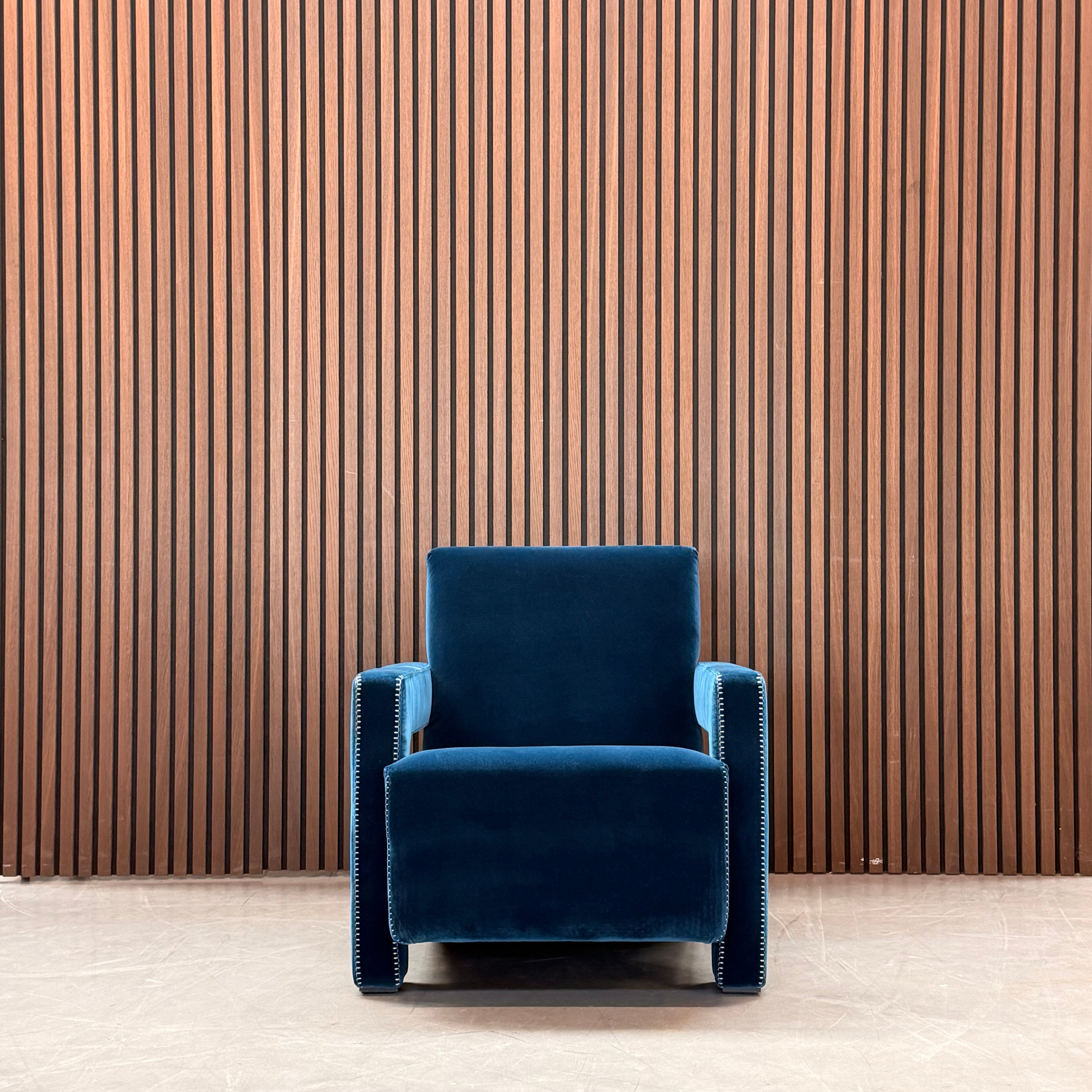 Cassina Utrecht Armchair – Gerrit Rietveld, Prussia Blue