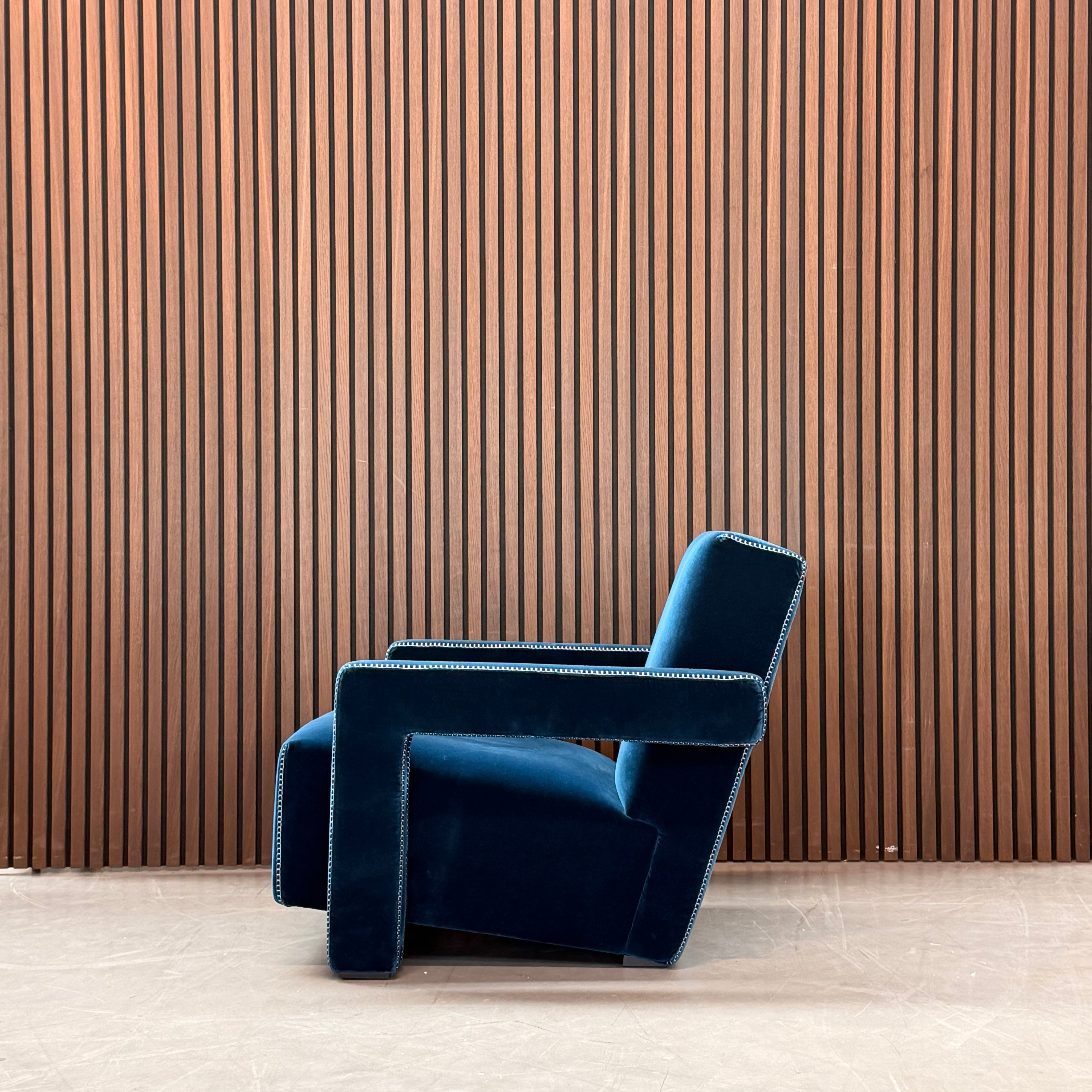 Cassina Utrecht Armchair – Gerrit Rietveld, Prussia Blue