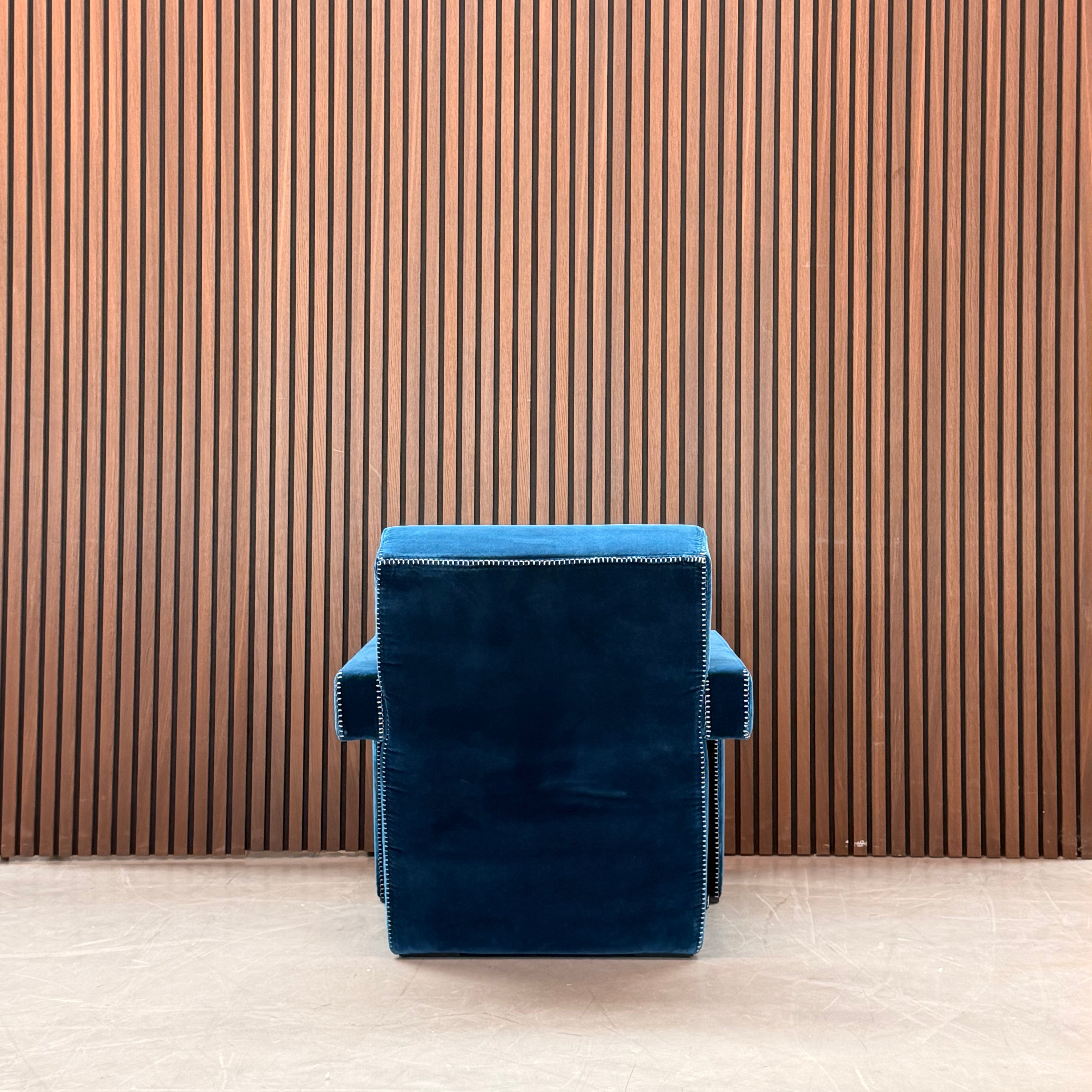 Cassina Utrecht Armchair – Gerrit Rietveld, Prussia Blue