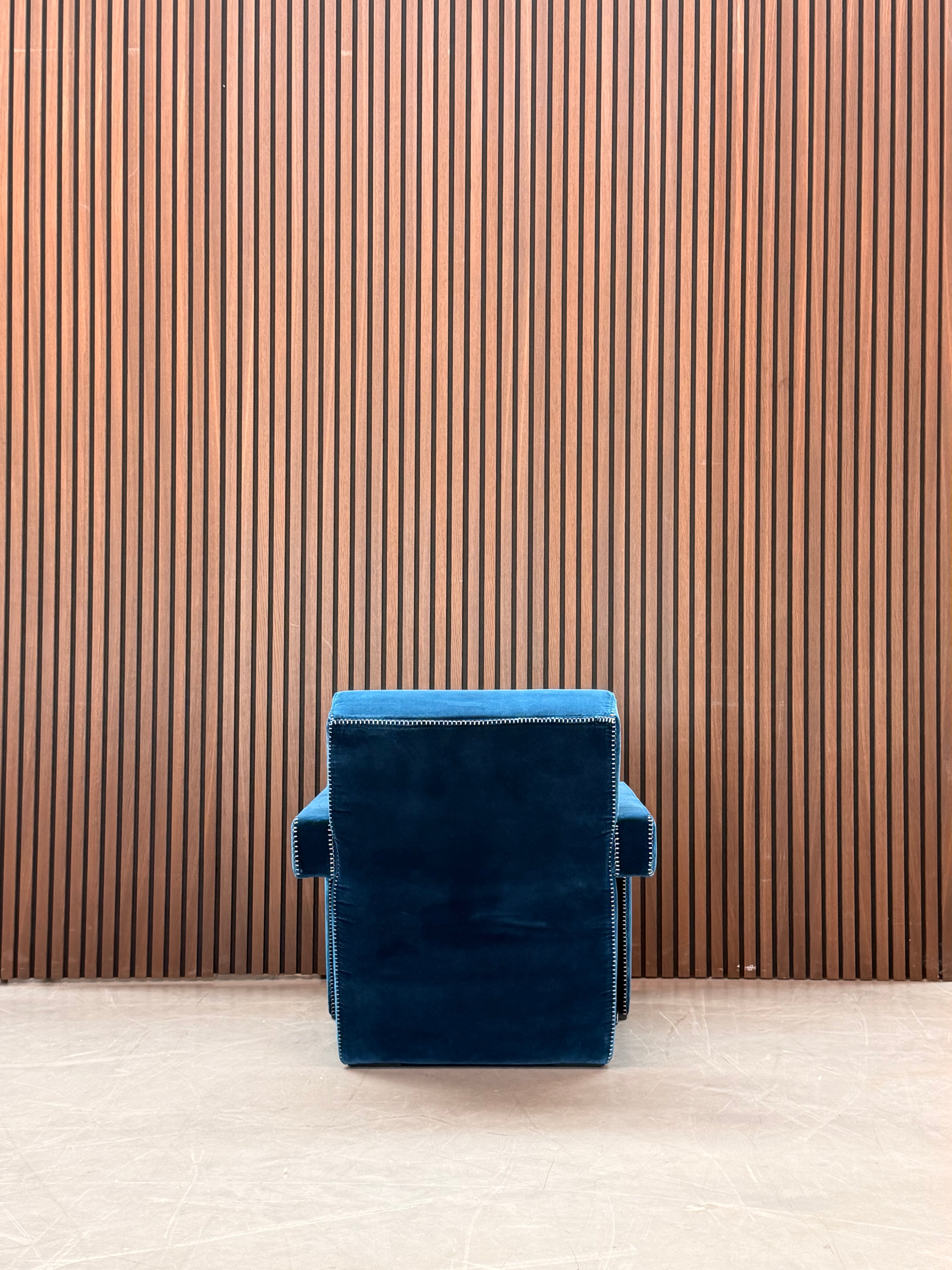 Cassina Utrecht Gerrit Thomas Rietveld Armchair Prussia