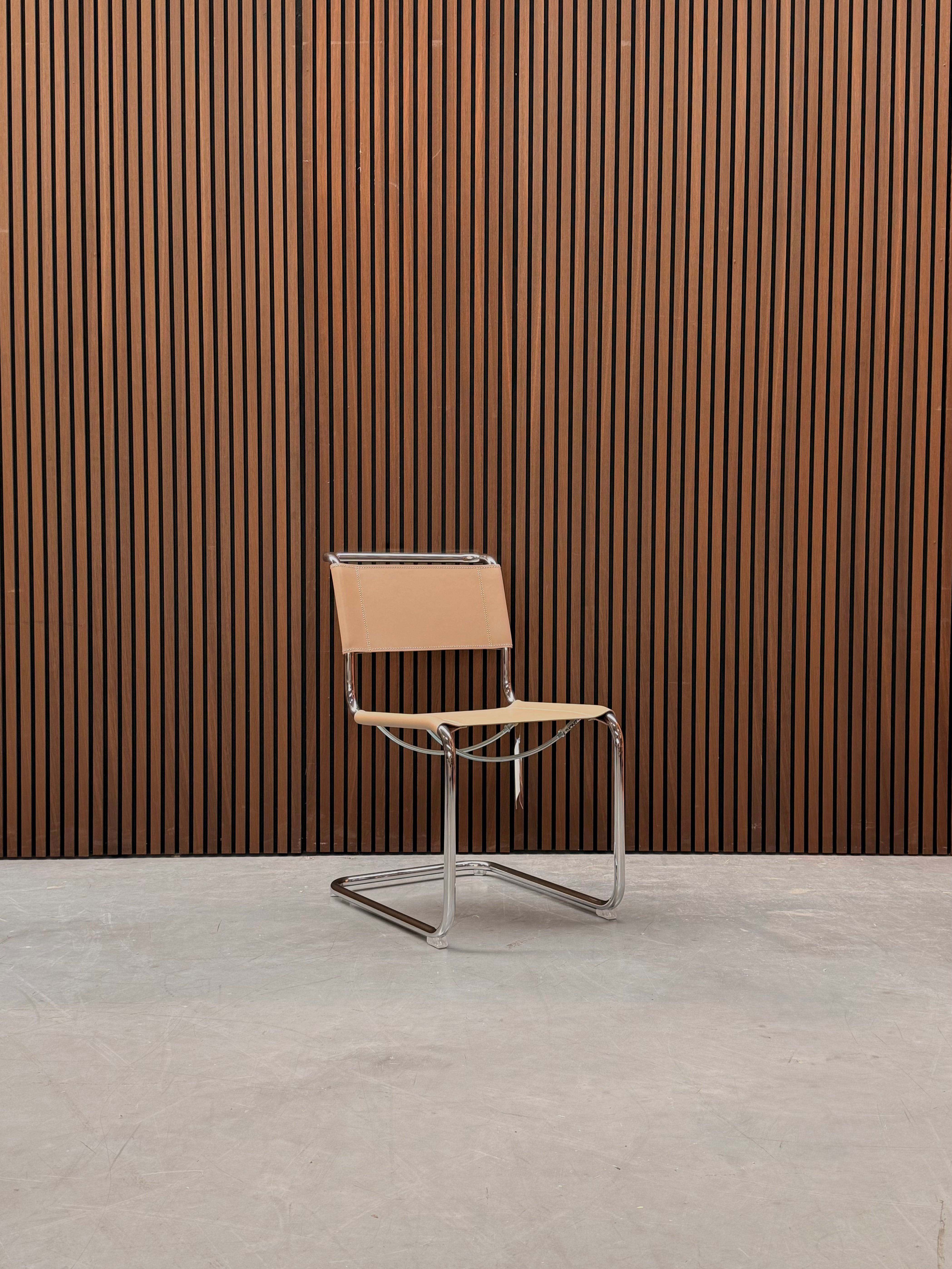 Thonet S 33 Chari - Sand Butt Leather