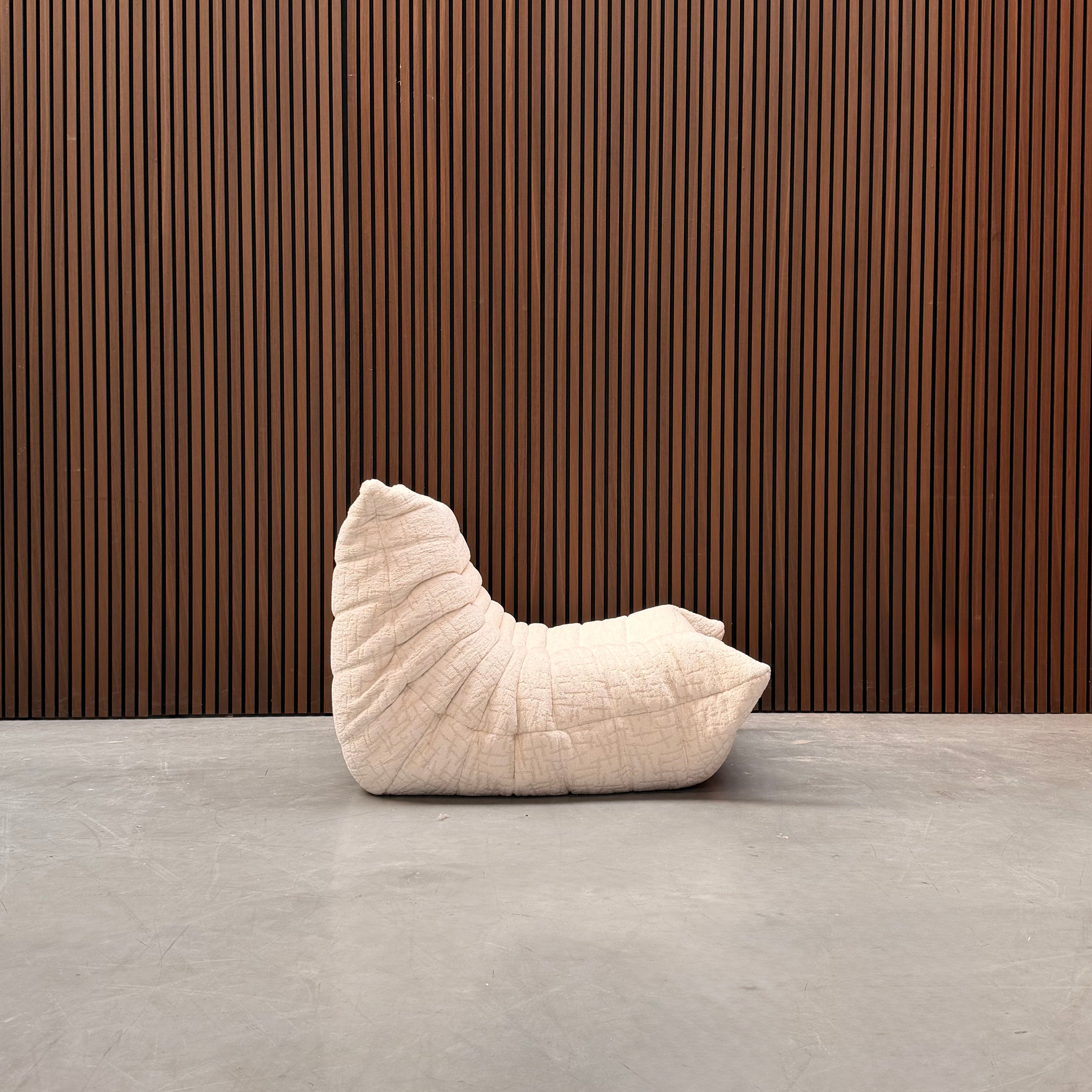 Ligne Roset Togo 1-Seater – Alak Lait