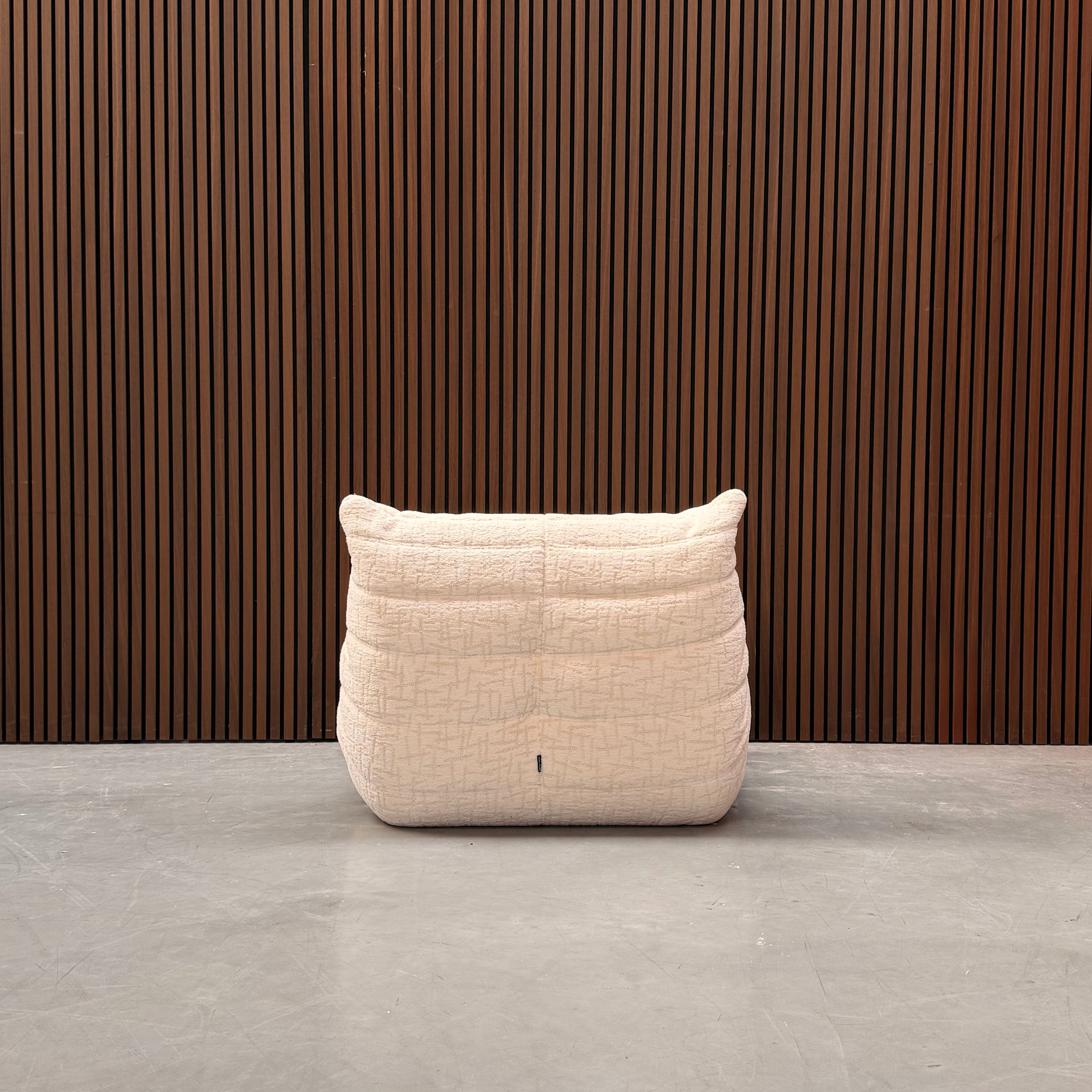 Ligne Roset Togo 1-Seater – Alak Lait