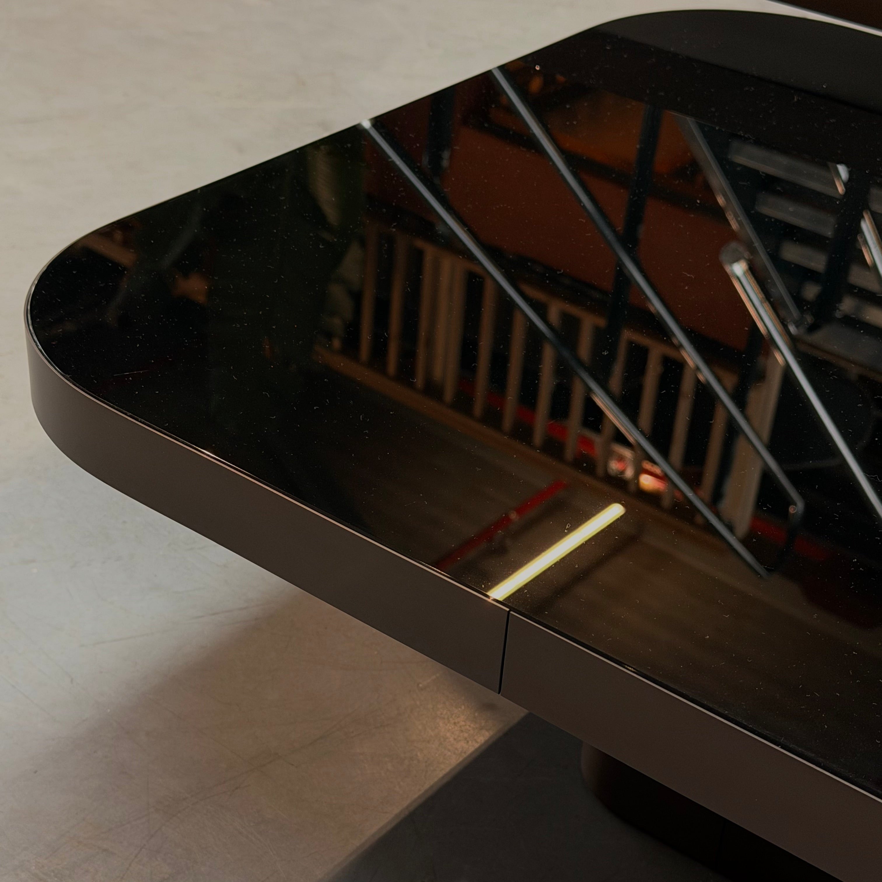 ClassiCon Bow No.2 Side Table Set