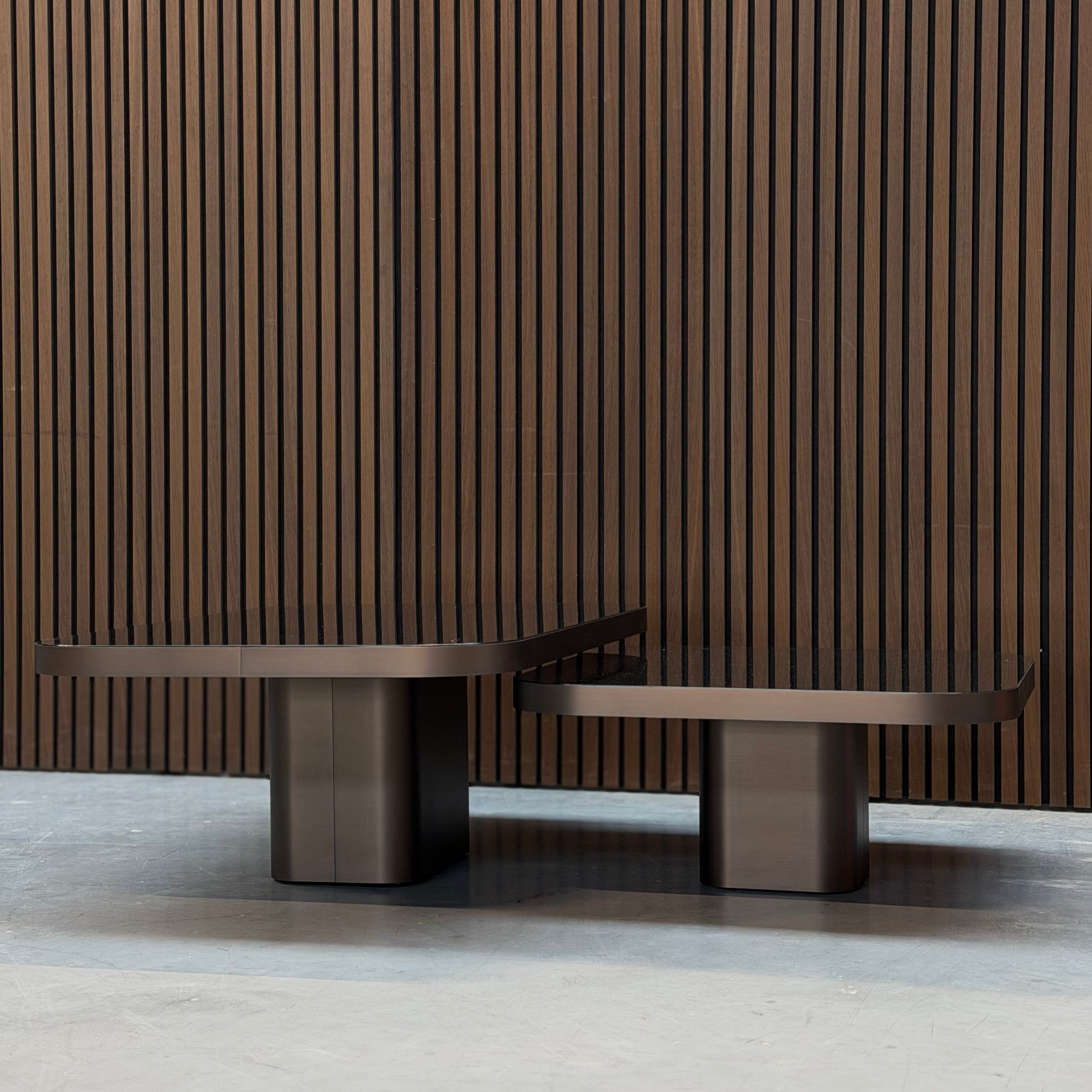 ClassiCon Bow No.2 Side Table Set