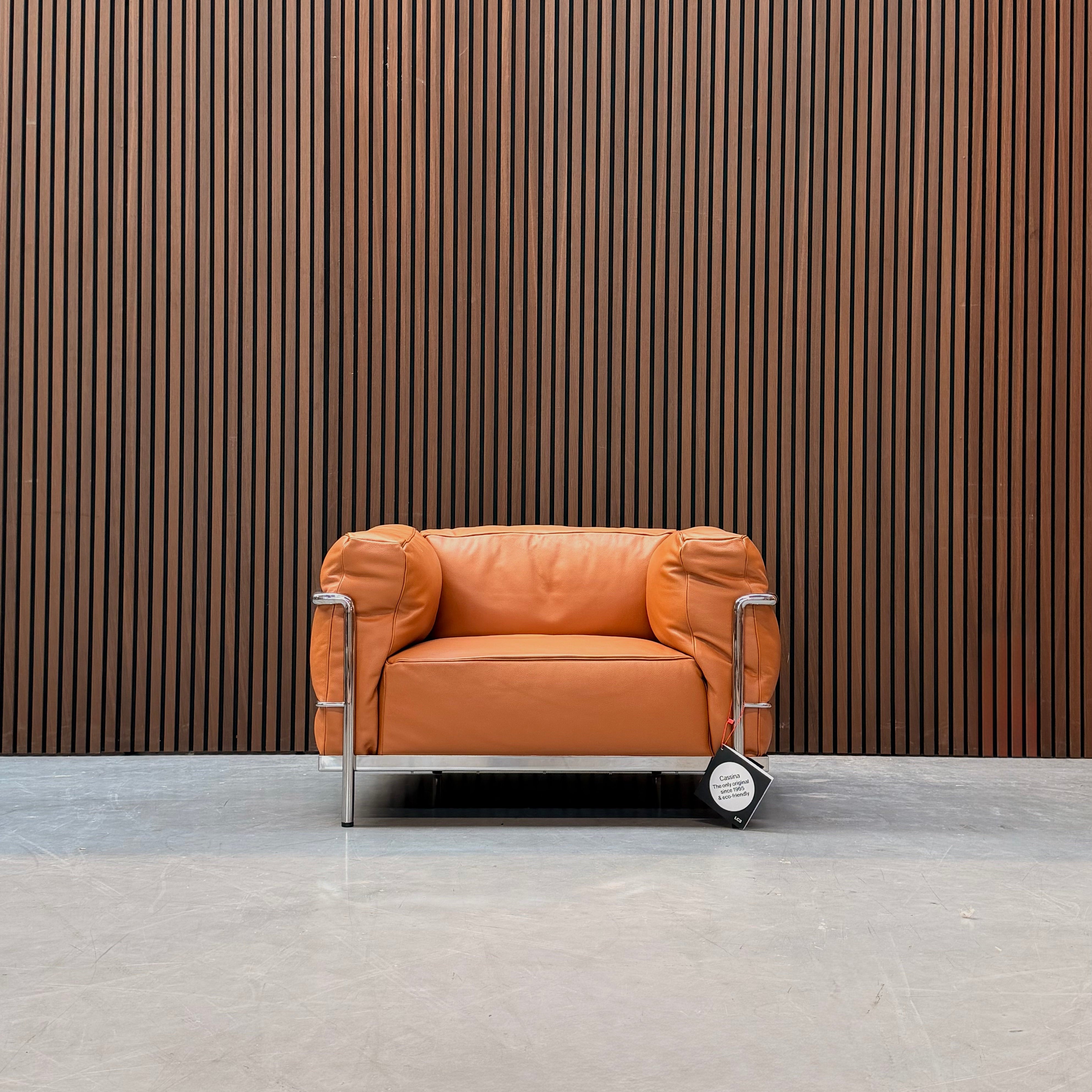 Cassina LC3 Armchair – Le Corbusier, Cognac Leather