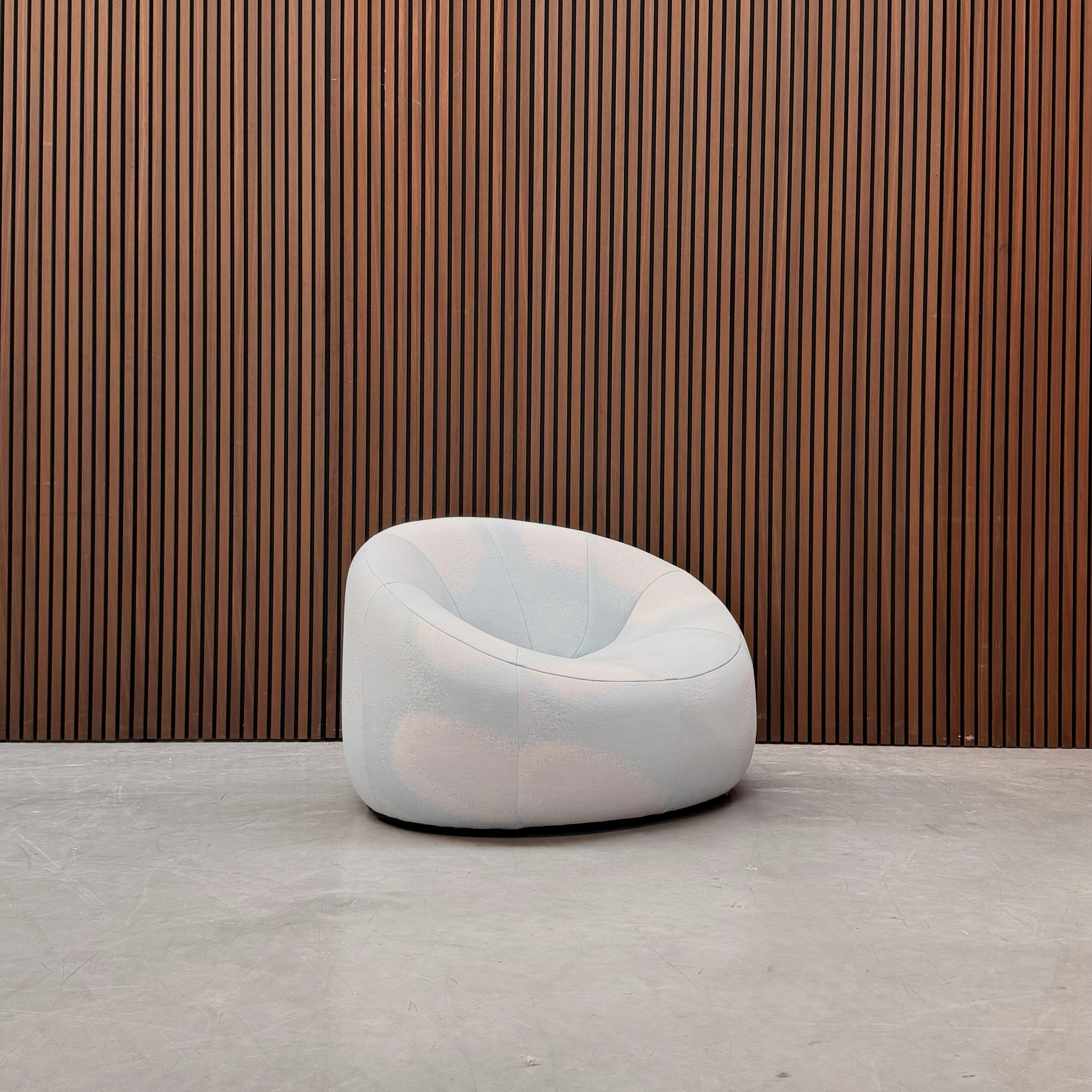 Ligne Roset Pumpkin Armchair – Sky Blue