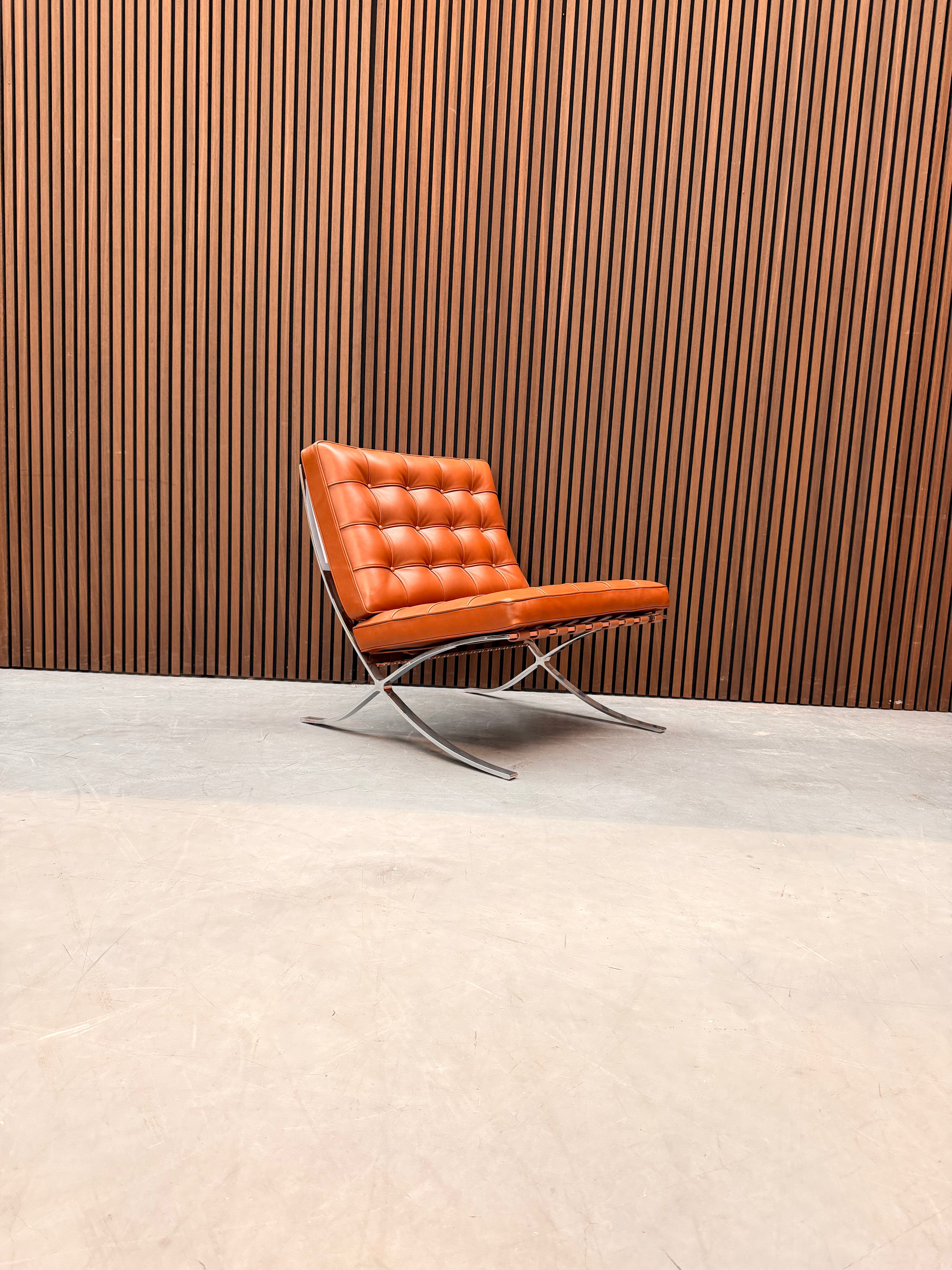 Knoll Barcelona Chair - Volo Leather Cognac