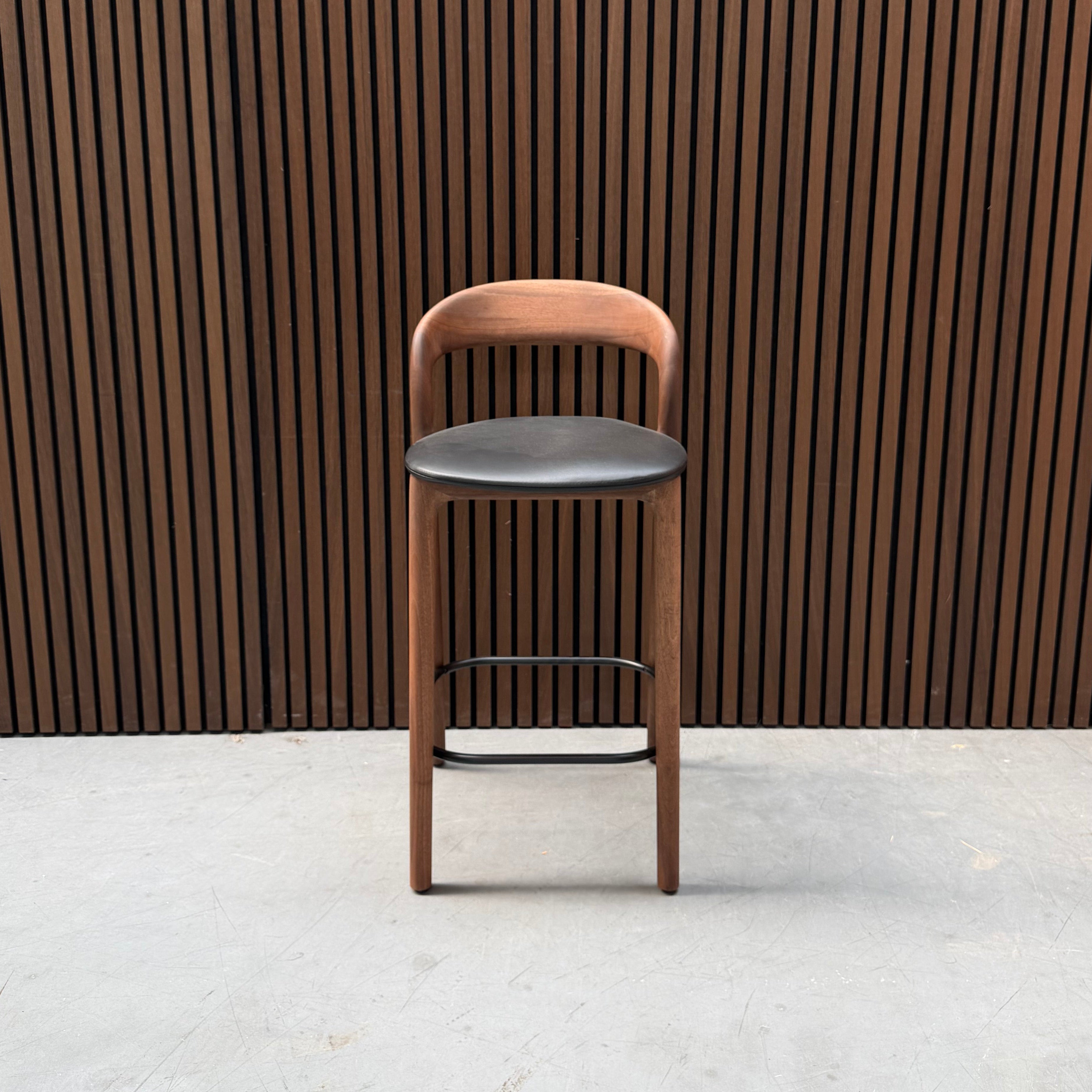 Artisan Neva Light 65 Bar Stool - Zenith Black Leather European Walnut