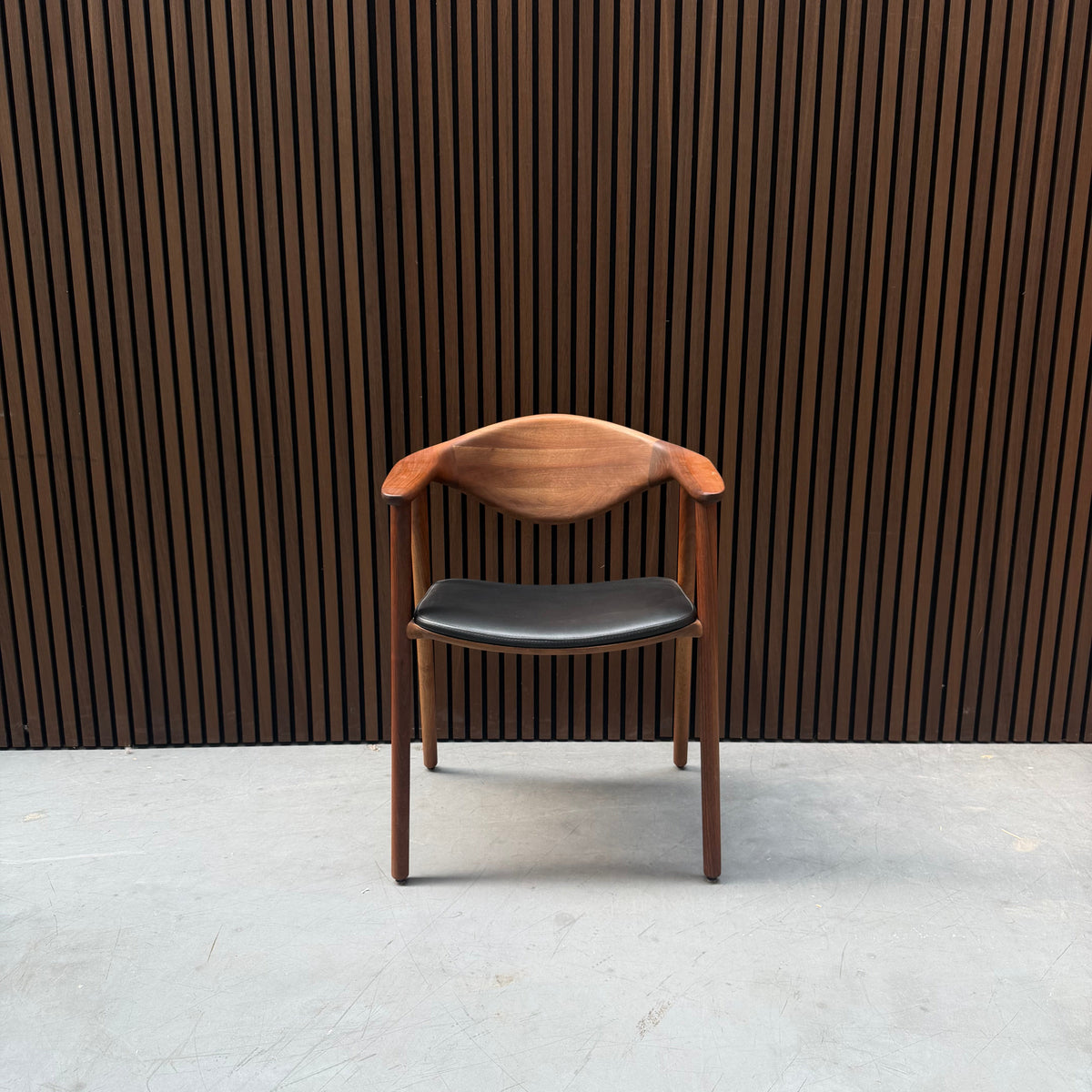 Naru Chair with Leather Seat - Vintage Collection