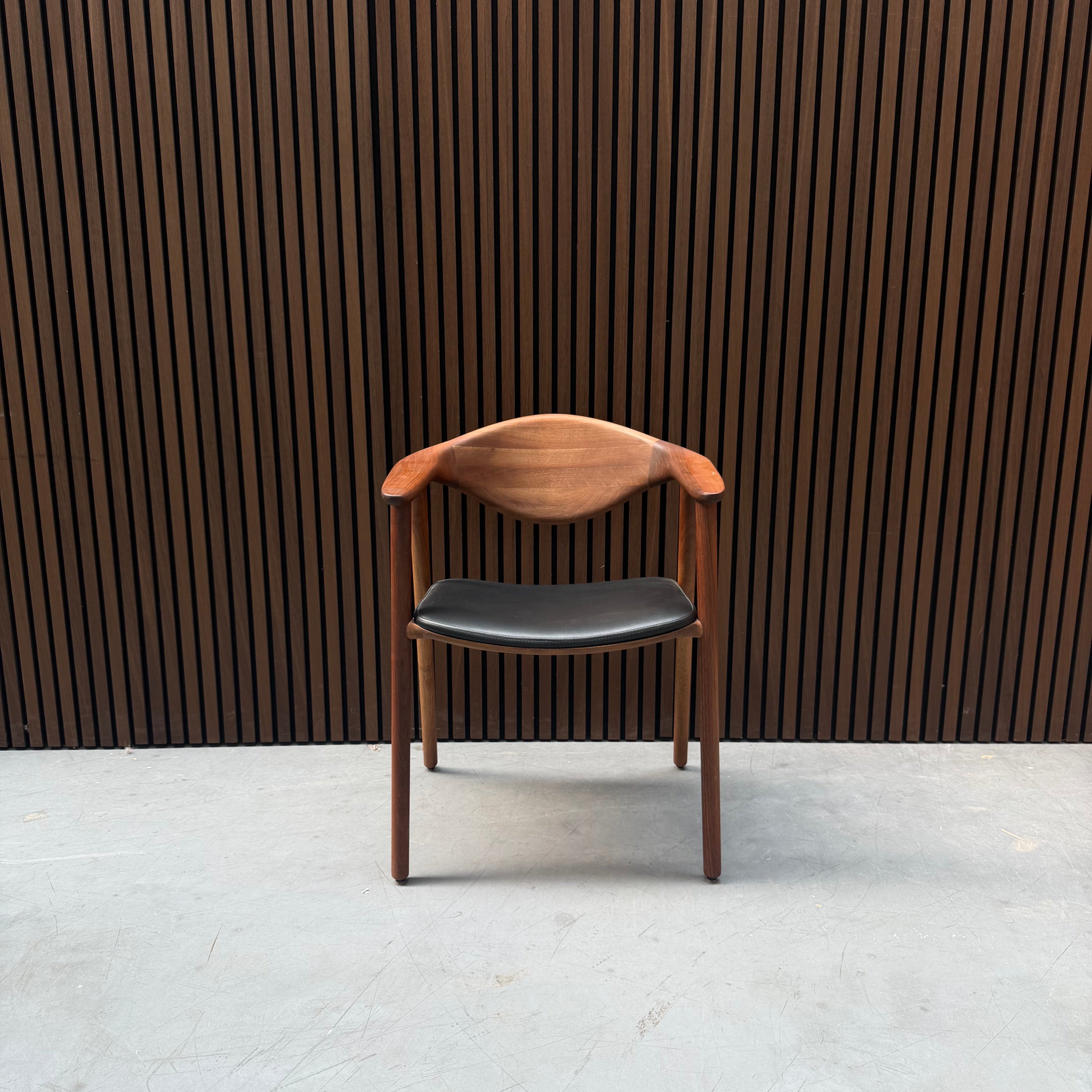 Artisan Naru Chair - Zenith Black Leather European Walnut