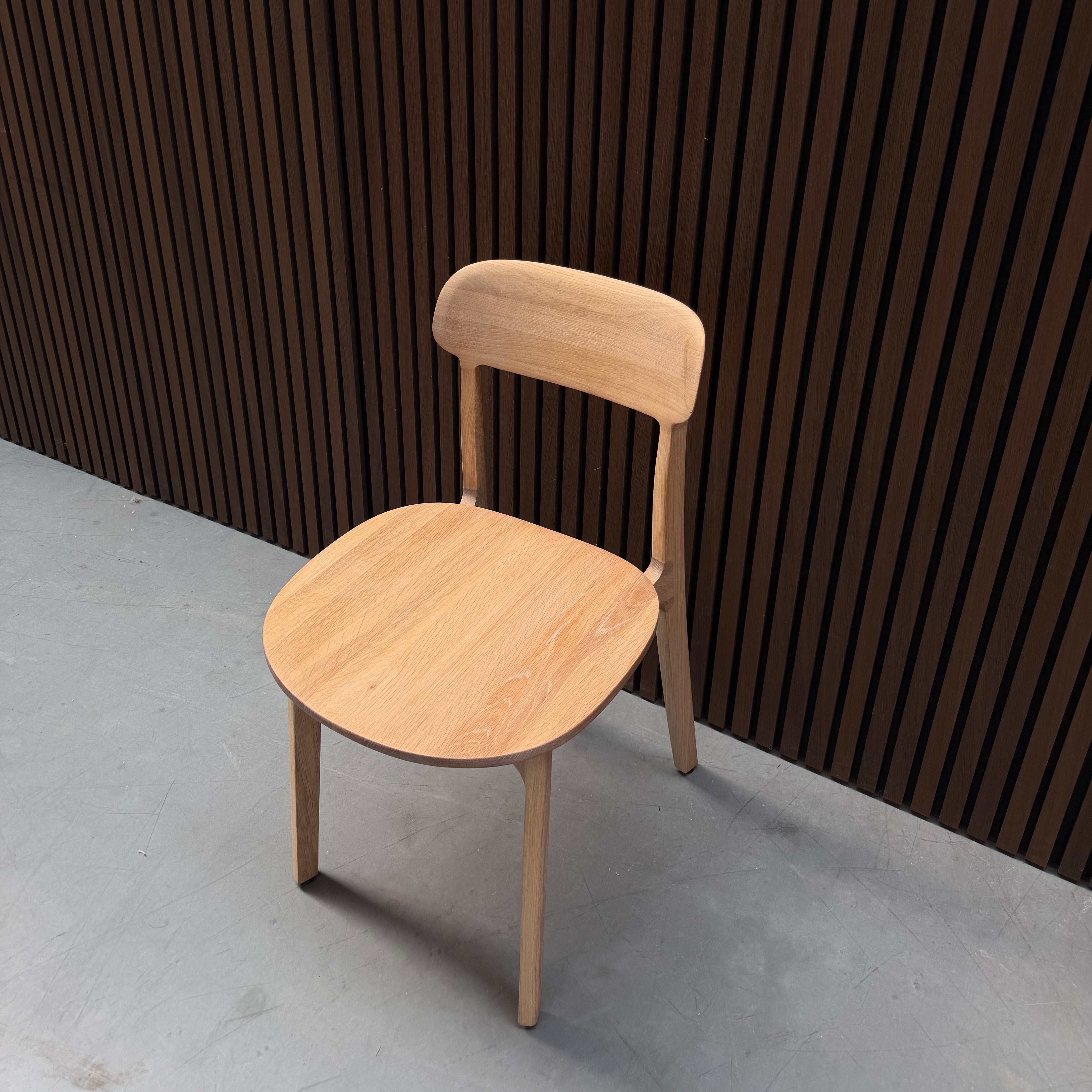 Artisan Tanka Chair - Oak Wood