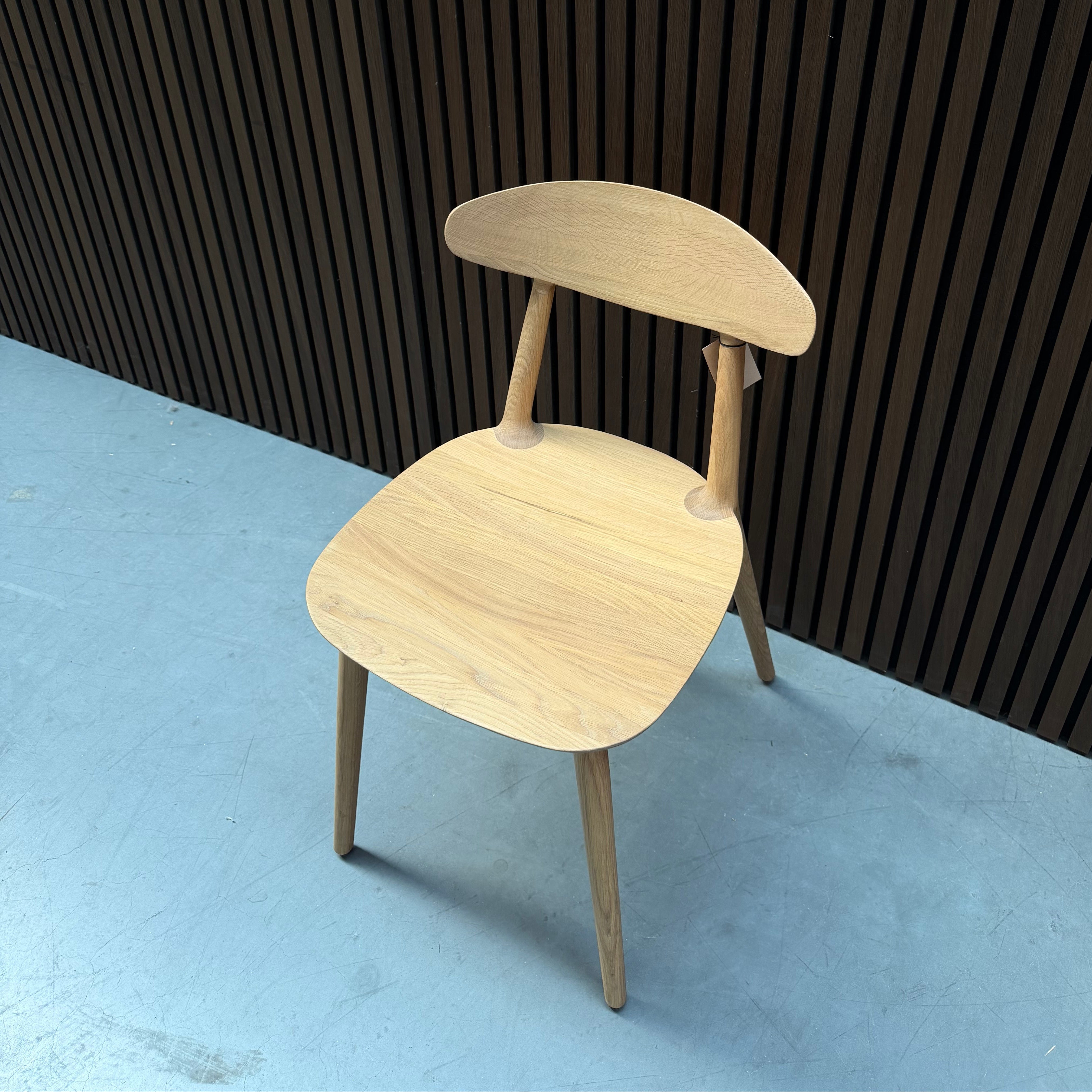 Artisan Wu Chair - Oak Wood