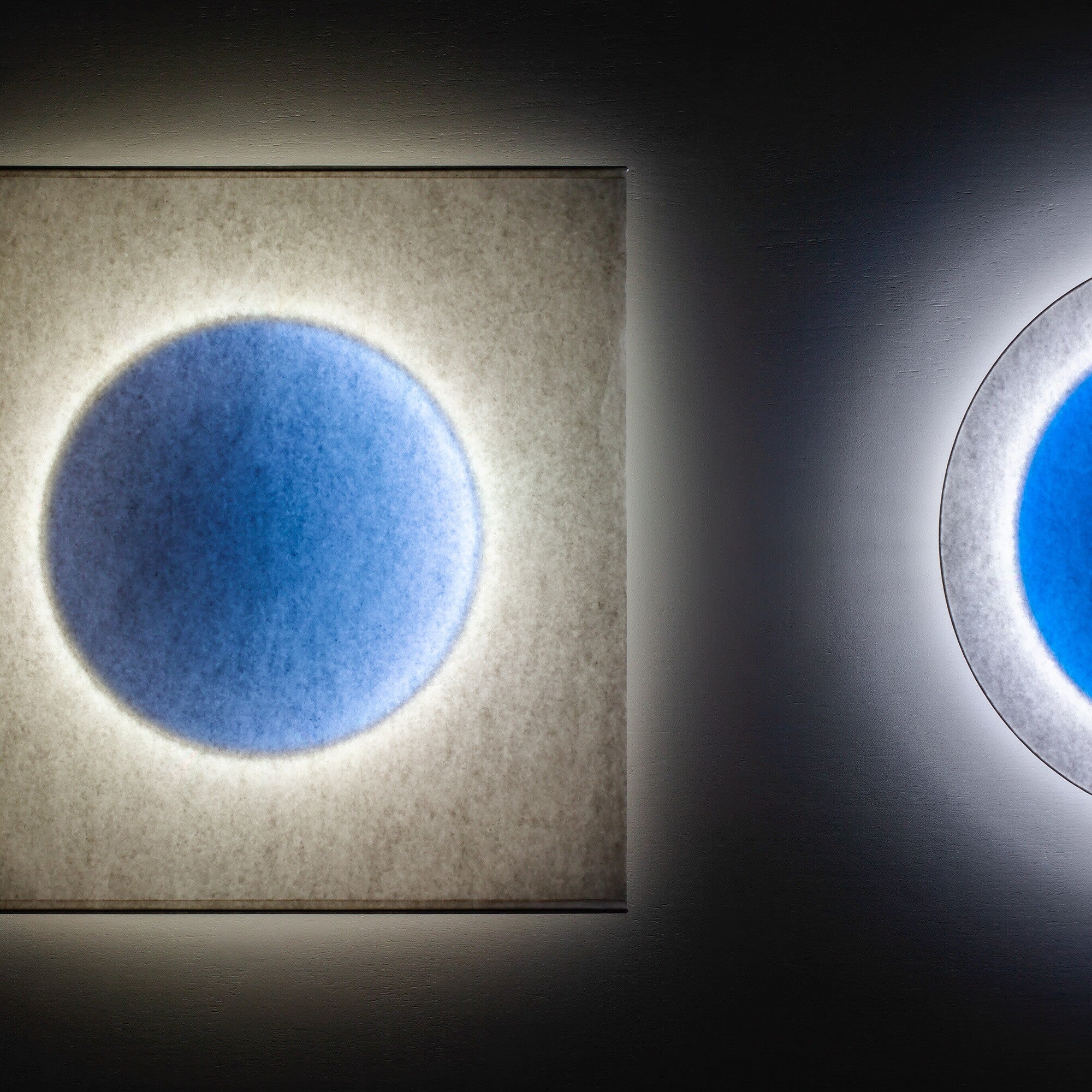 Ingo Maurer Moodmoon RGBW R60 LED Wall Lamp
