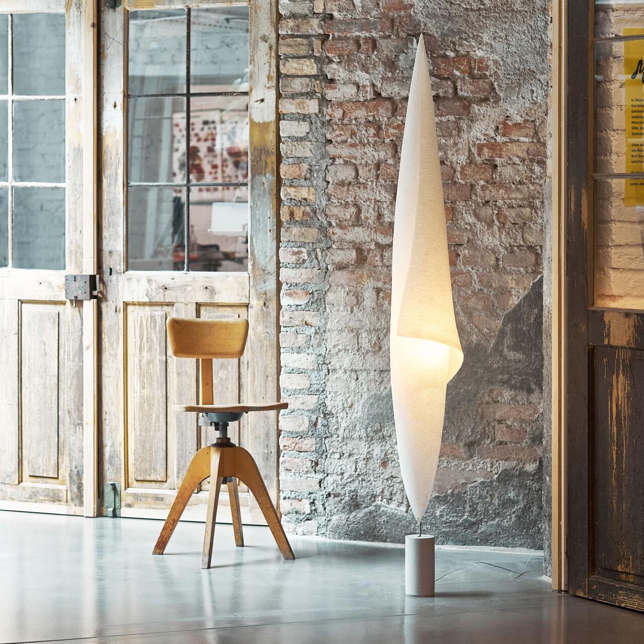 Ingo Maurer Wo-Tum-Bu 1 Floor Lamp