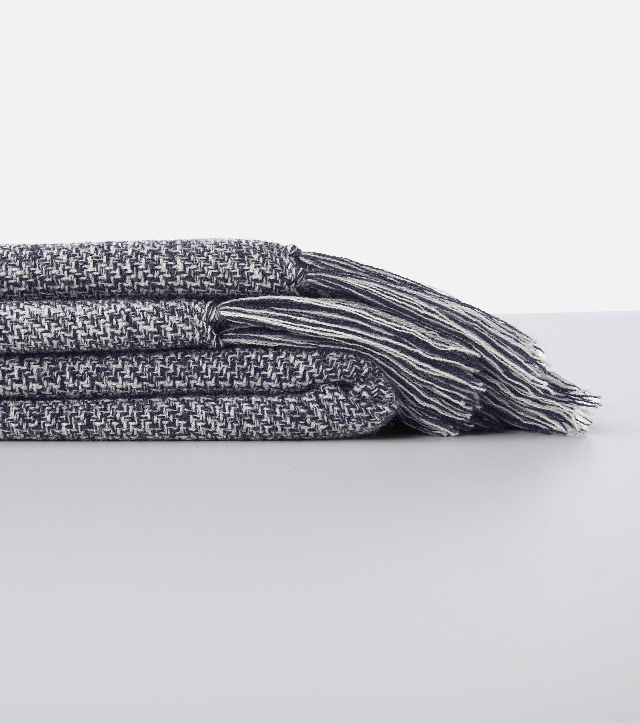 Loro Piana Virgin wool blanket