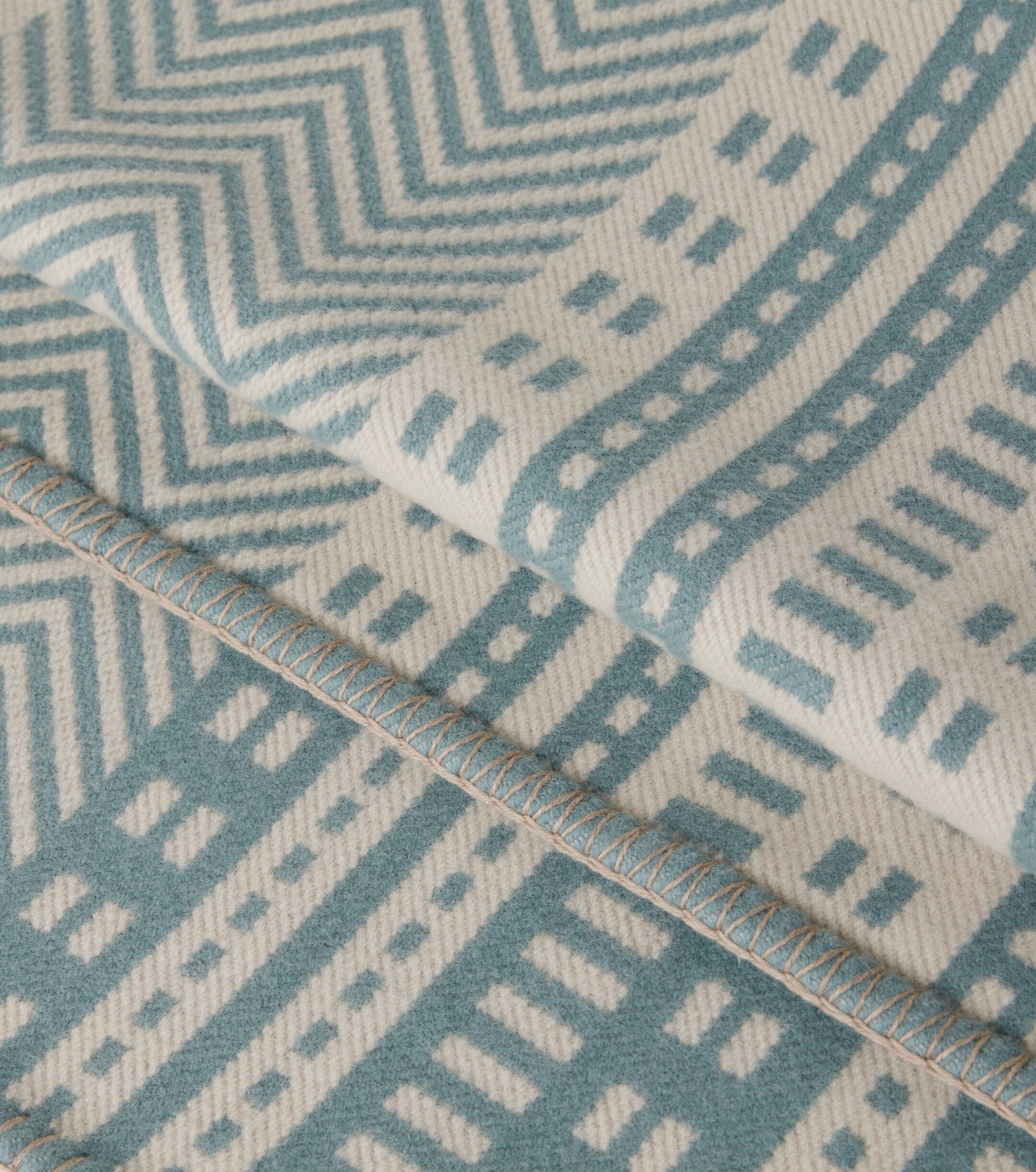 Loro Piana Atacama wool and cashmere throw