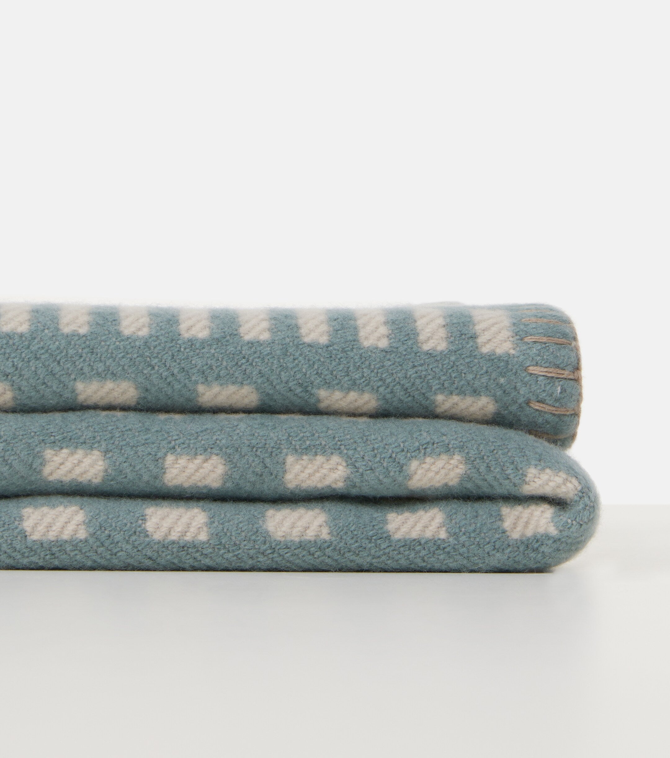 Loro Piana Atacama wool and cashmere throw