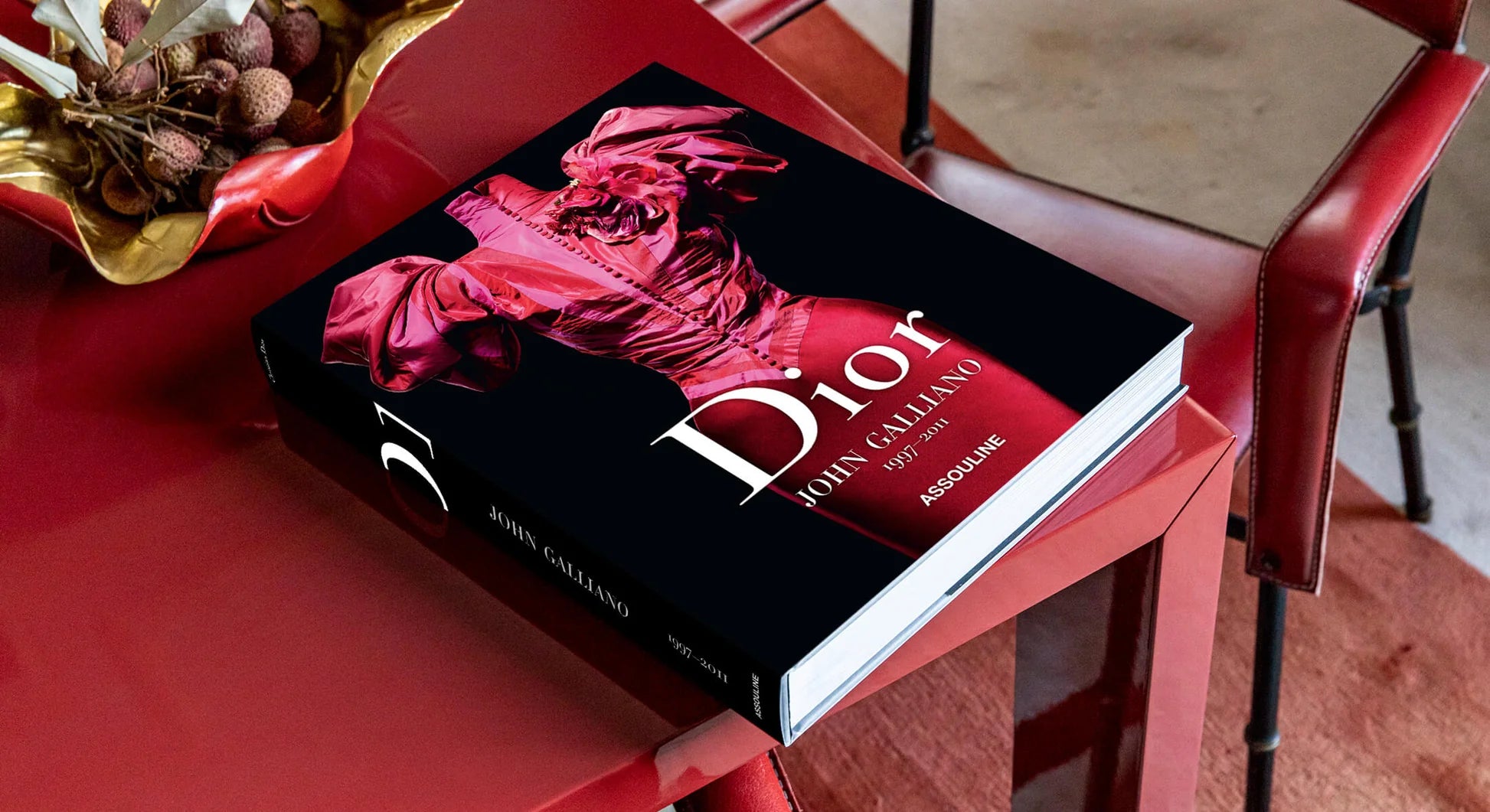ASSOULINE Dior by John Galliano