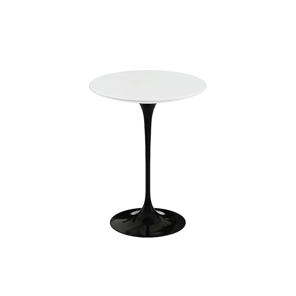 Knoll Saarinen Rundt sidebord Ø 41 cm Sort