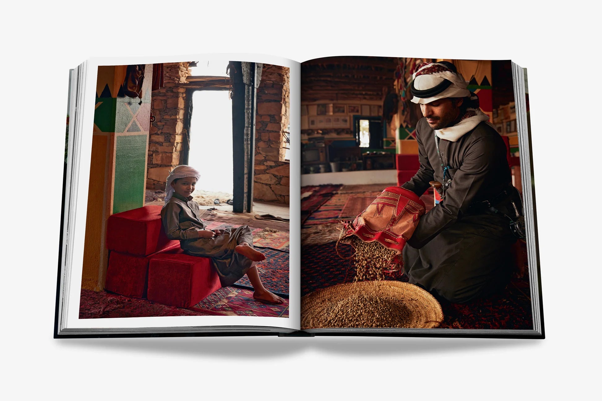 ASSOULINE Saudi Arabia: Flower Men