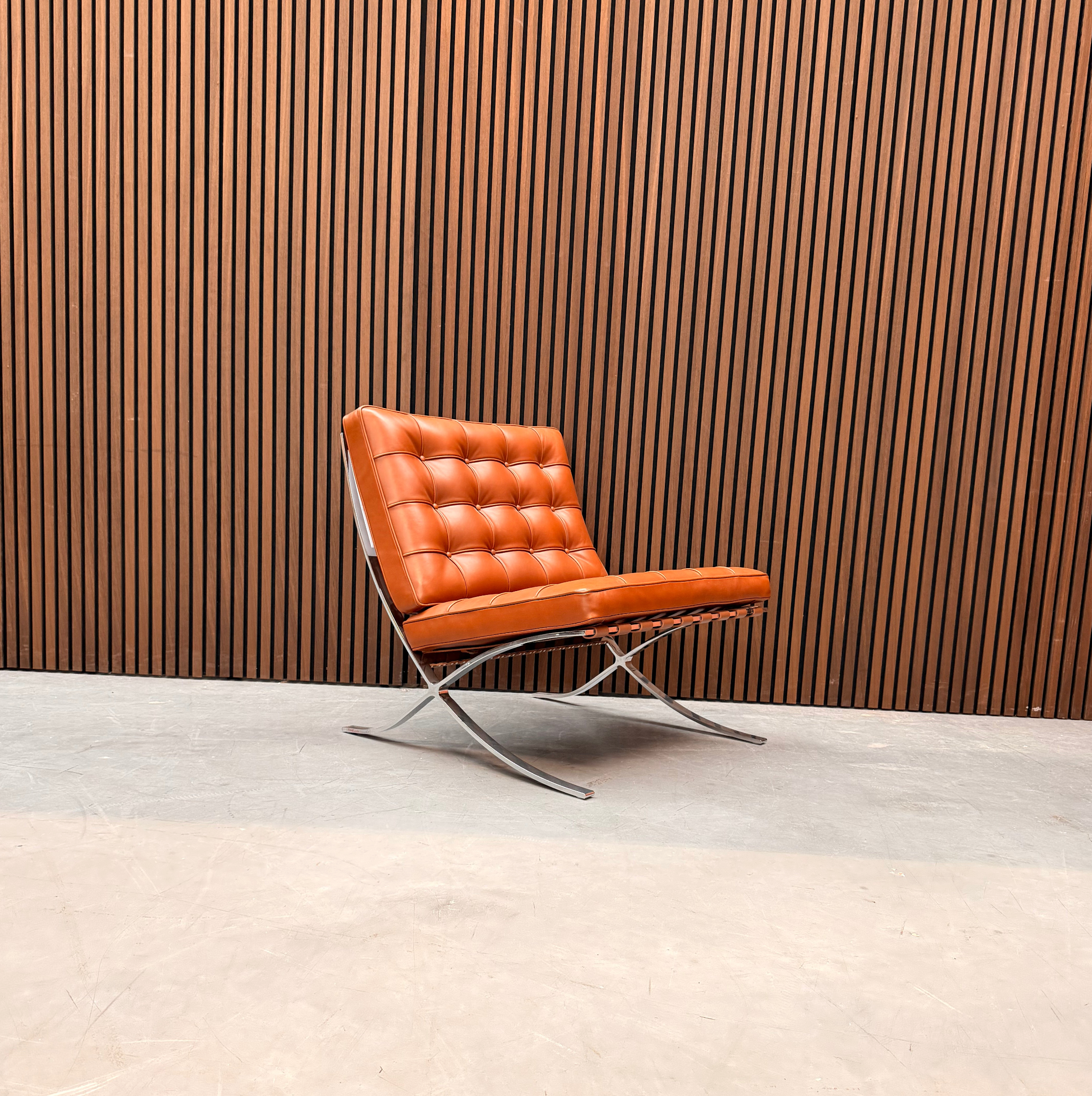 Knoll Barcelona Chair – Volo Cognac Leather